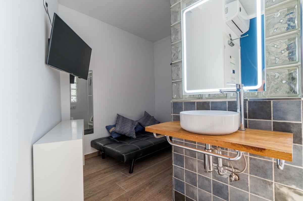 Modern Hostal