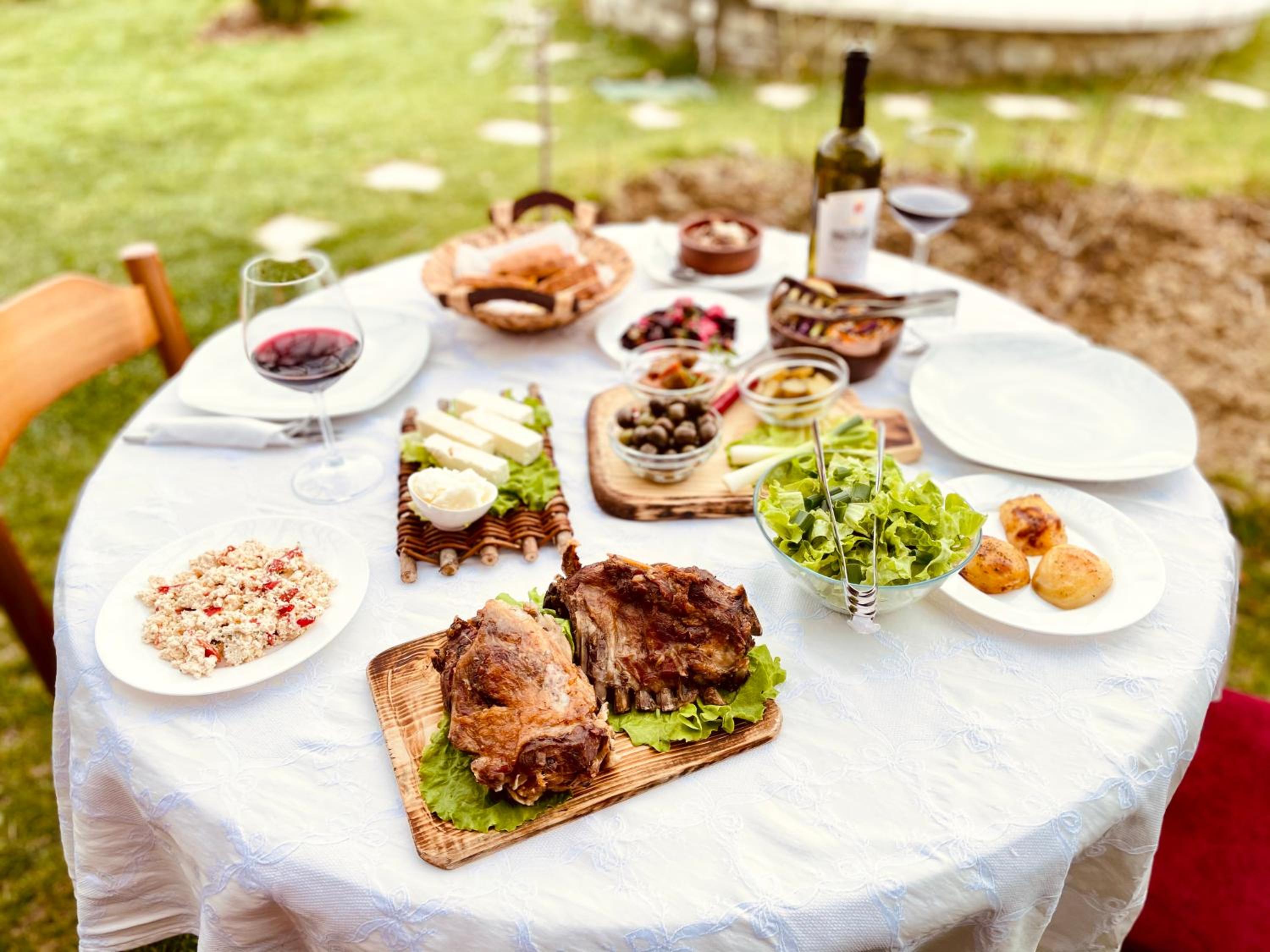 Alpeta Agrotourism & Winery - Roshnik , Berat