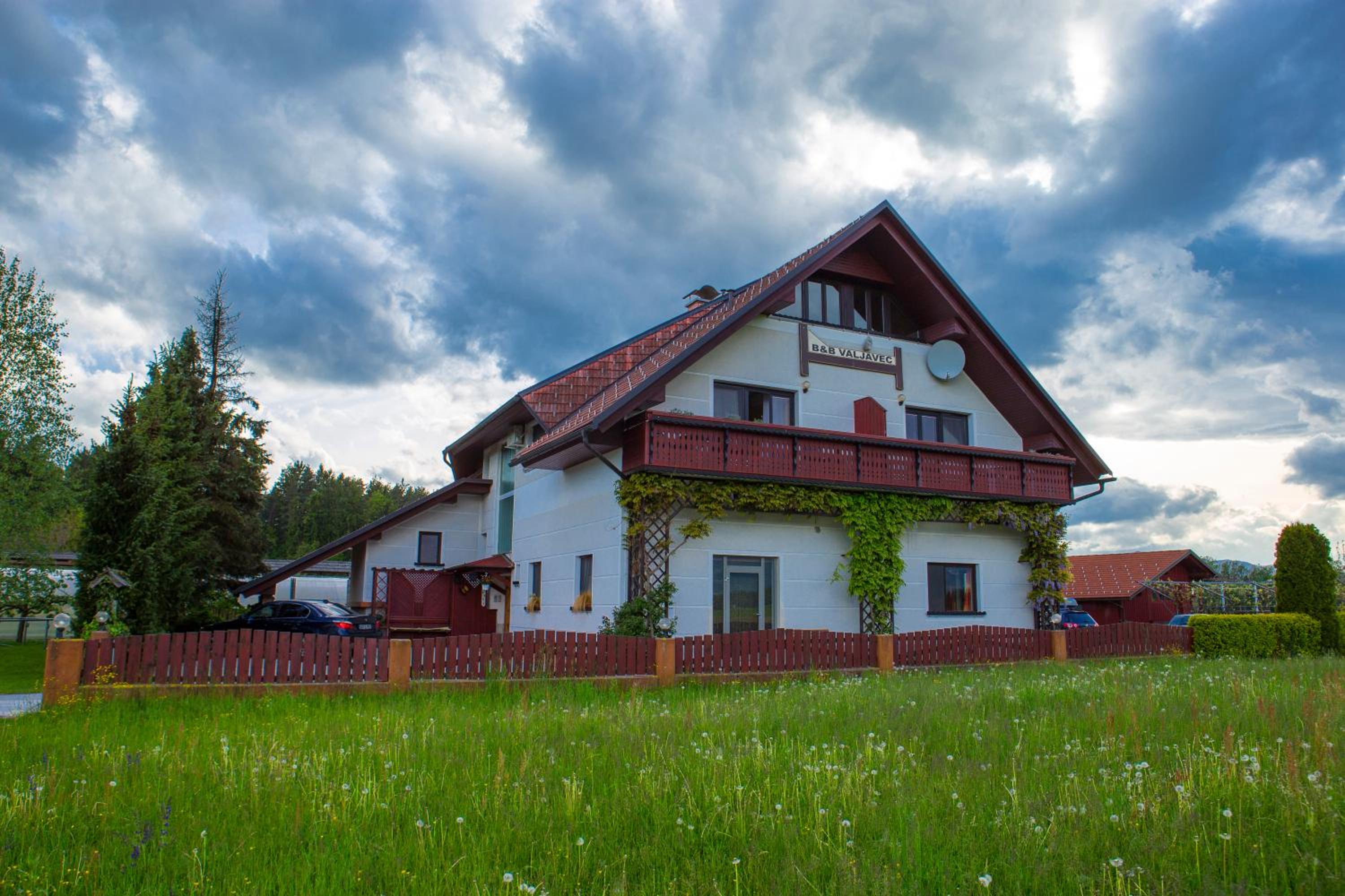 Hotel Bed and Breakfast Valjavec - Image 1