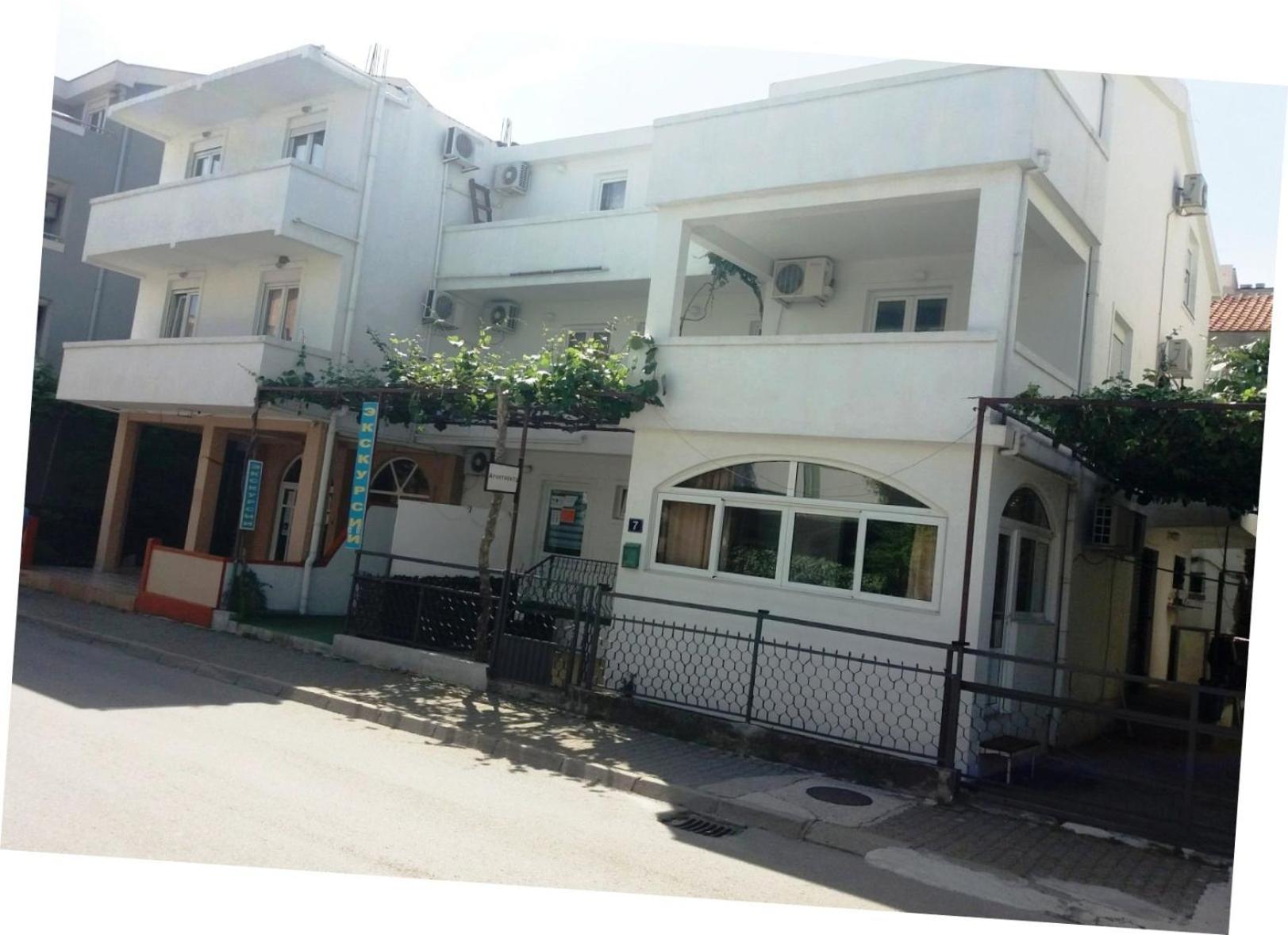 Mirko Apartments Budva