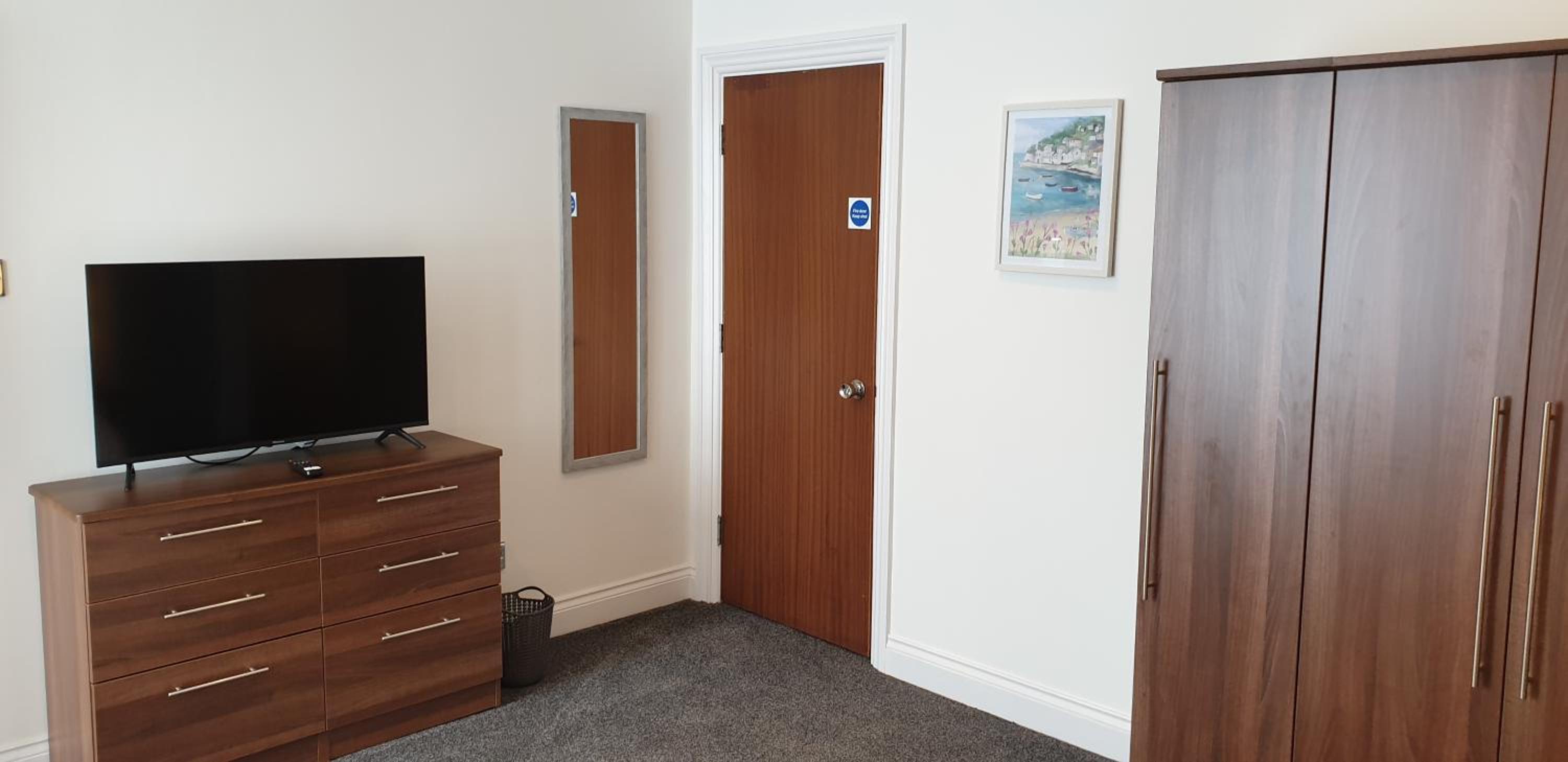 Glentworth Holiday Apartments view 5