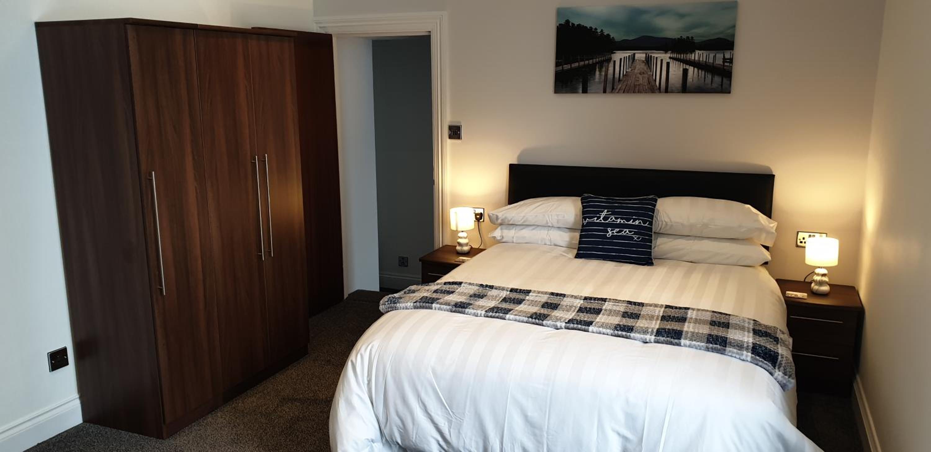 Glentworth Holiday Apartments view 4