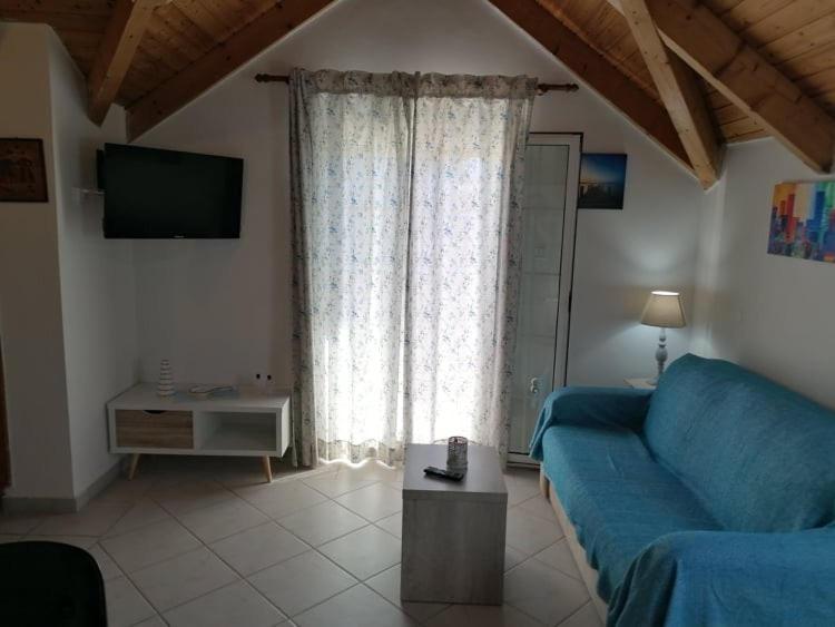 Porto Gerakas Villas