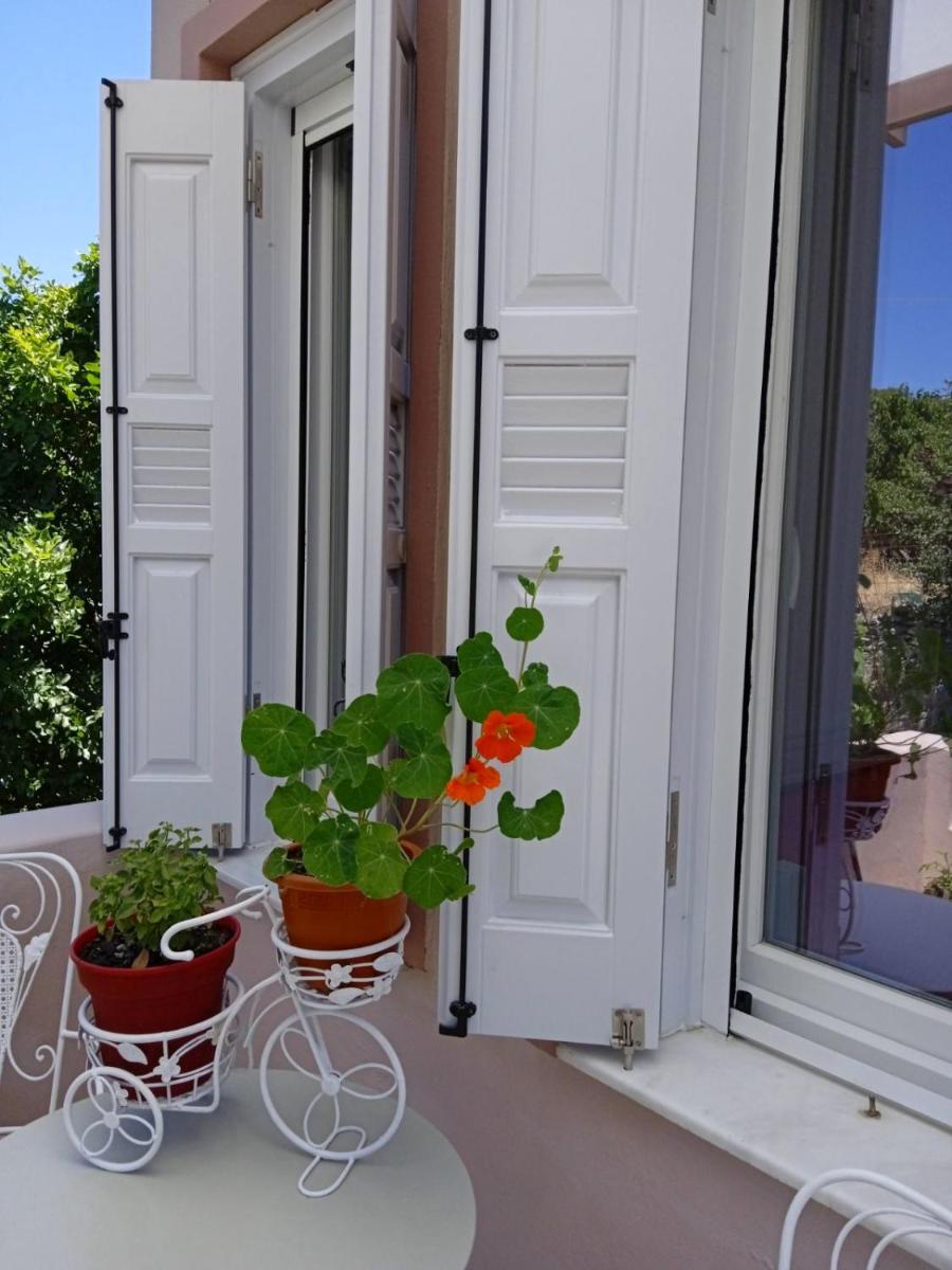 Hotel Andros Lighthouse Apartments - Image 1