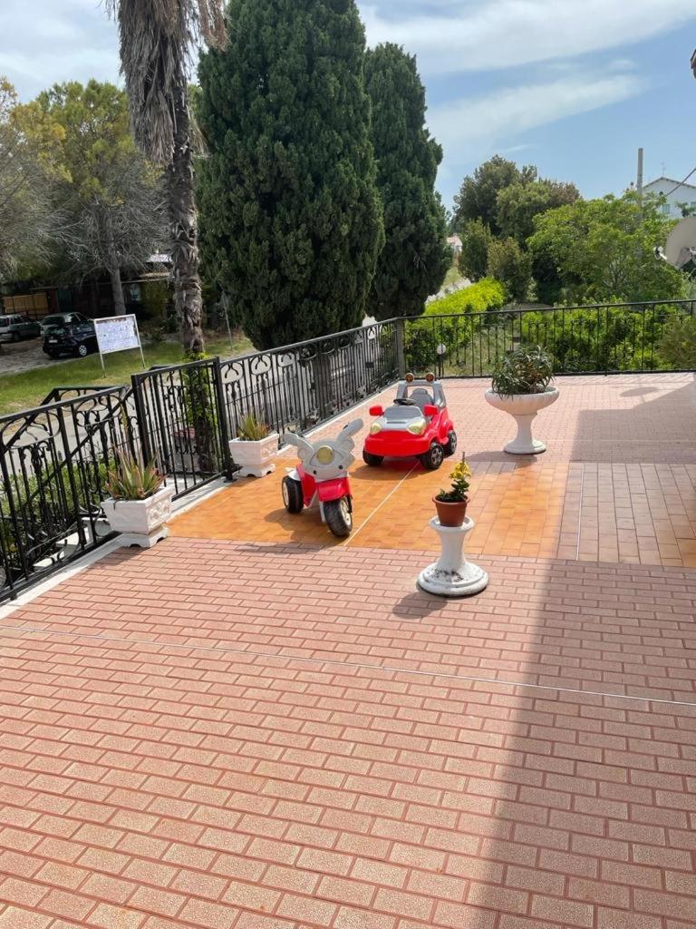Photo 16
