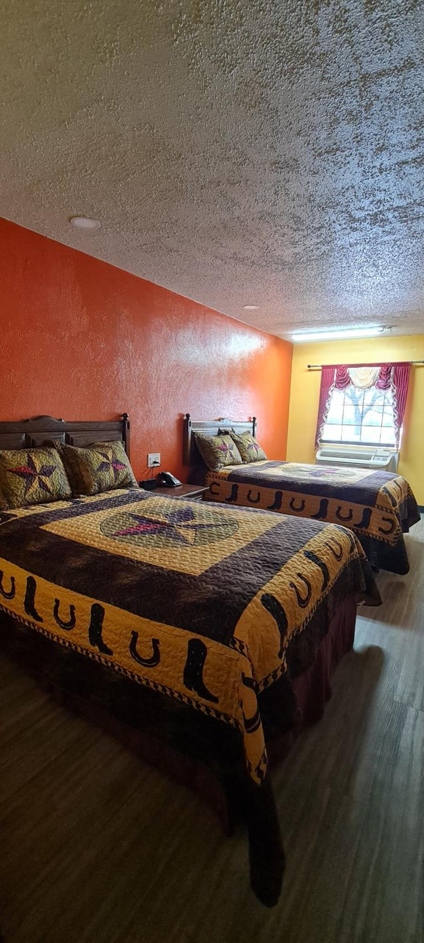 Chaparral Motel Hallettsville