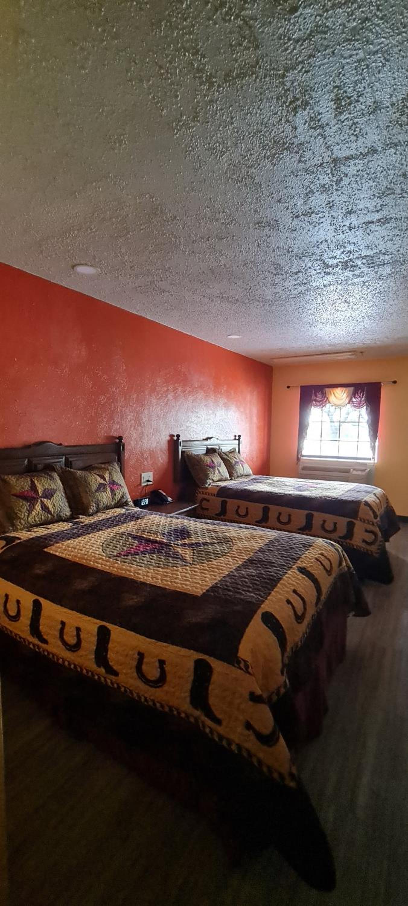 Chaparral Motel Hallettsville