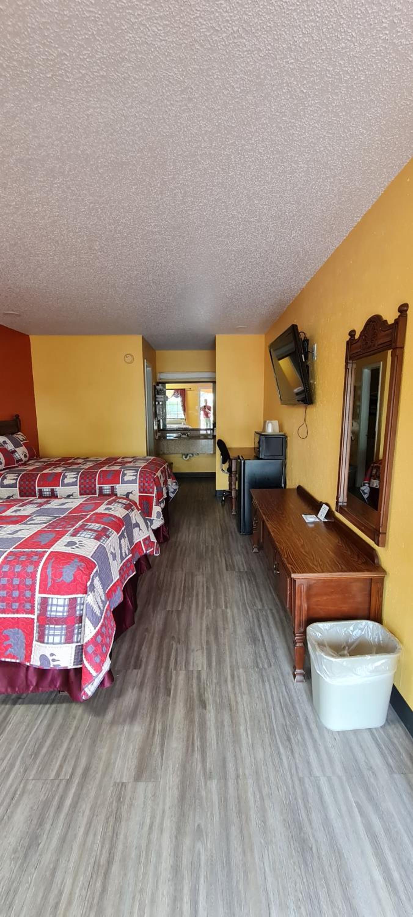 Chaparral Motel Hallettsville