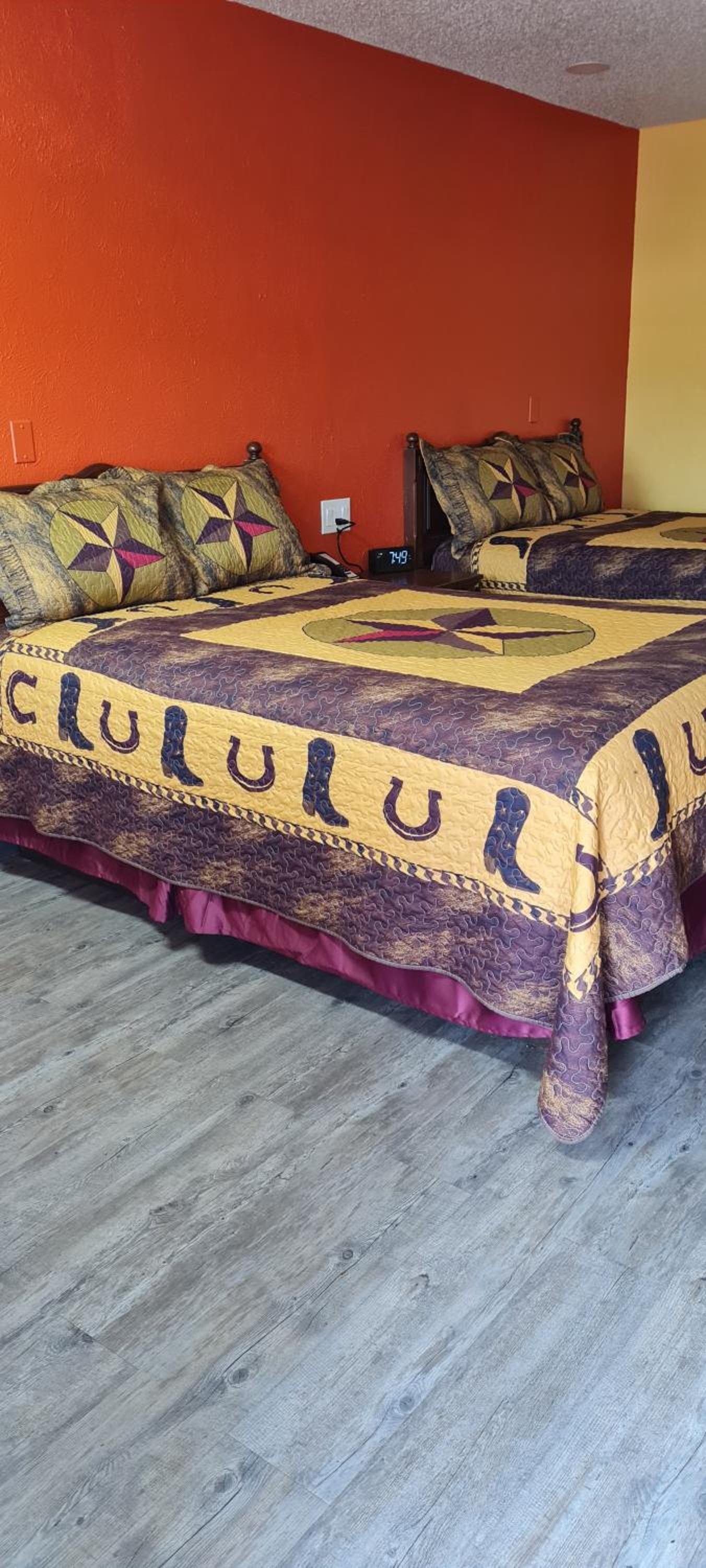 Chaparral Motel Hallettsville