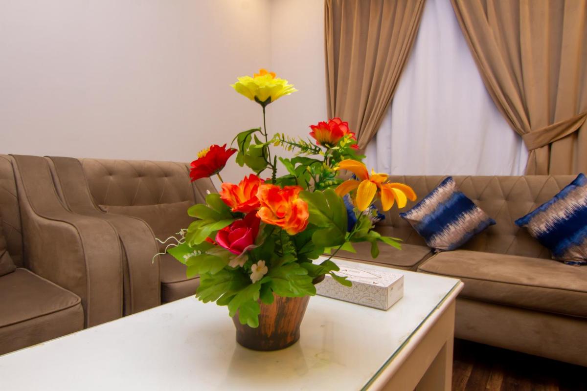 Al Mutab Suites Al Izdihar 2