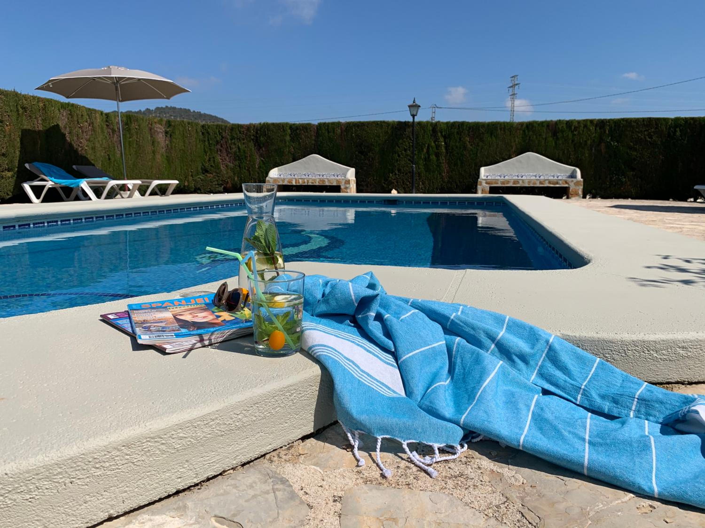 Finca Bona Nit view 5
