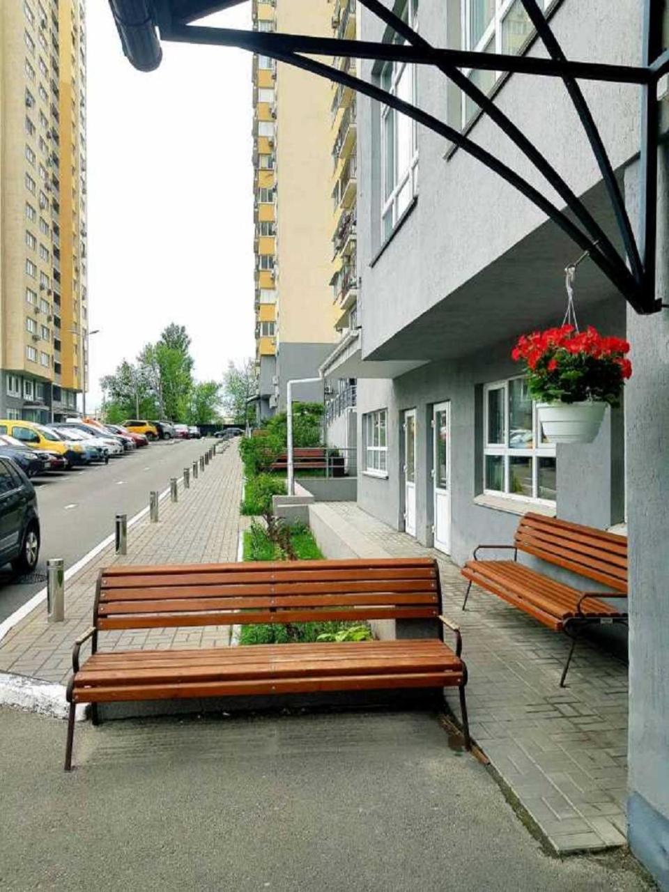 LUX apartment in Kyiv, МВЦ, Центр сердца, Дарница, Лесная, Черниговская, Троещина, авторынок, Квадрат, больница, Радужный, Воскресенка, Левый берег, Ленинг