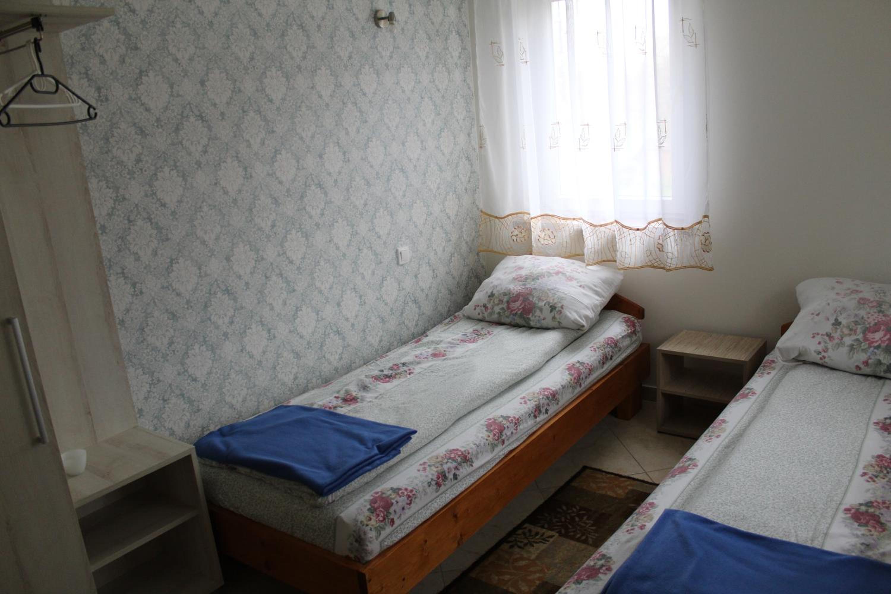 Photo 50