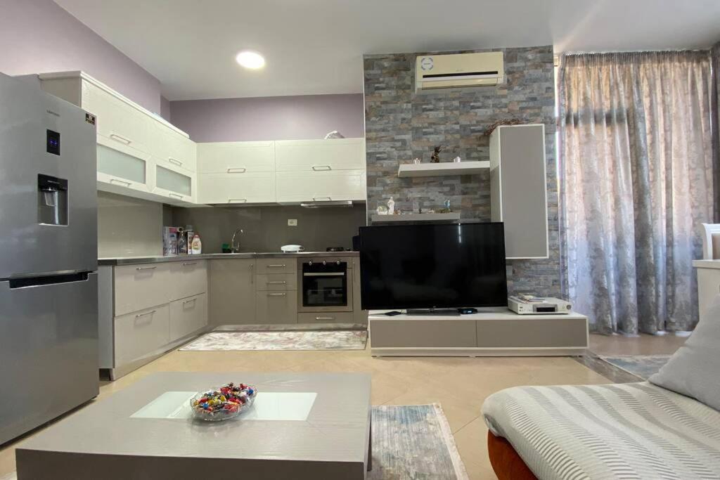 Sea Scape Apartment photo 5