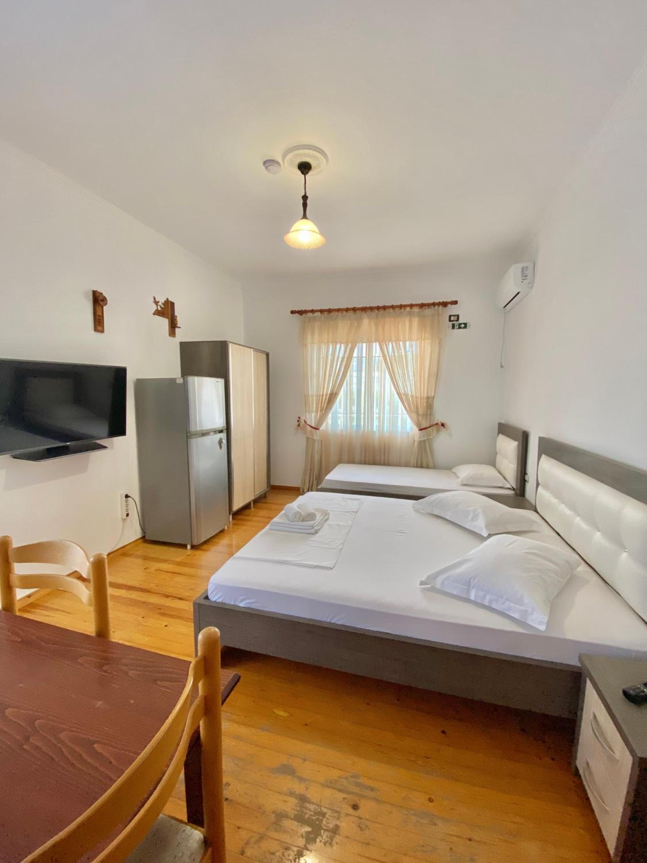 Brian Apartments