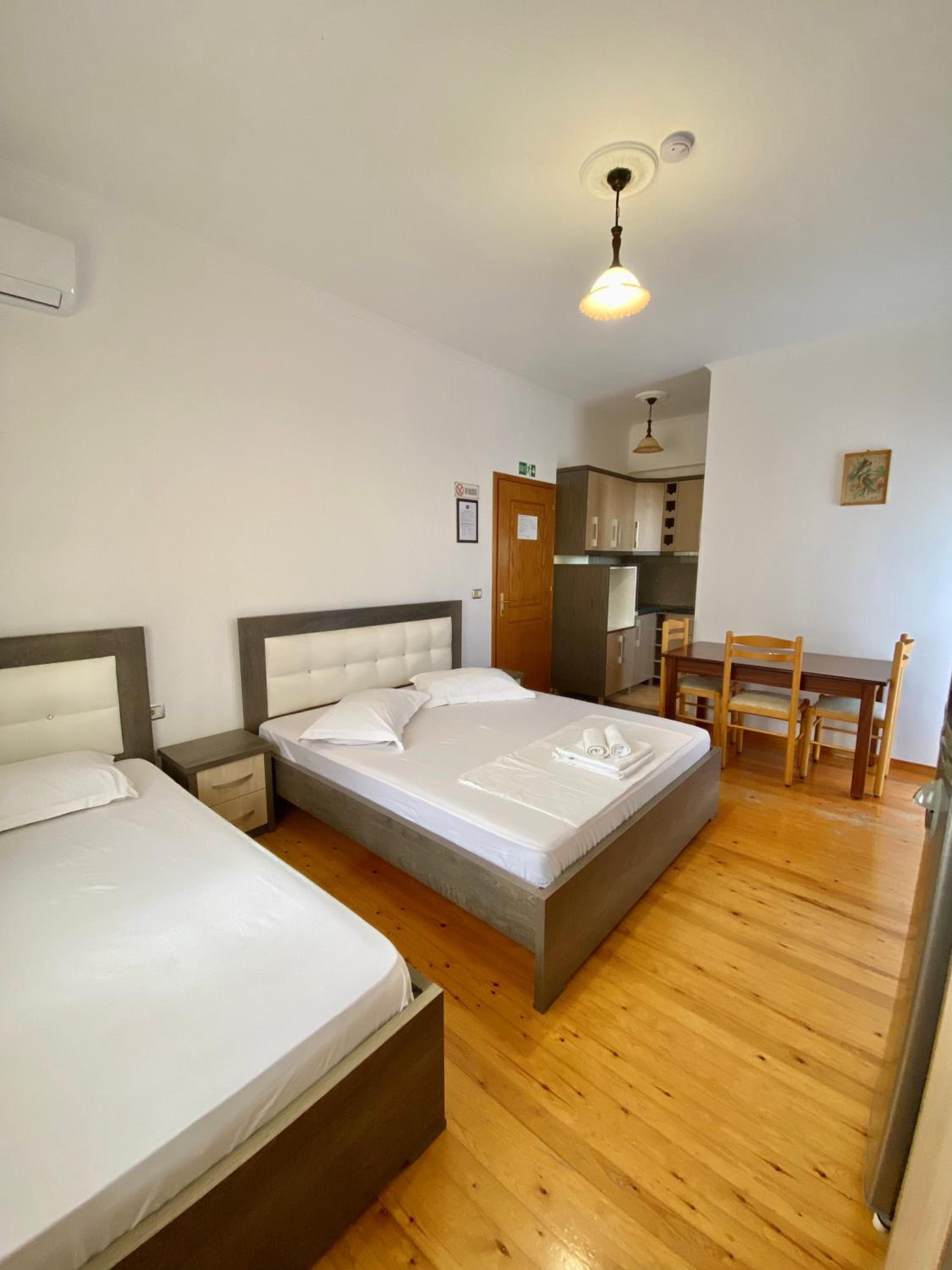 Brian Apartments