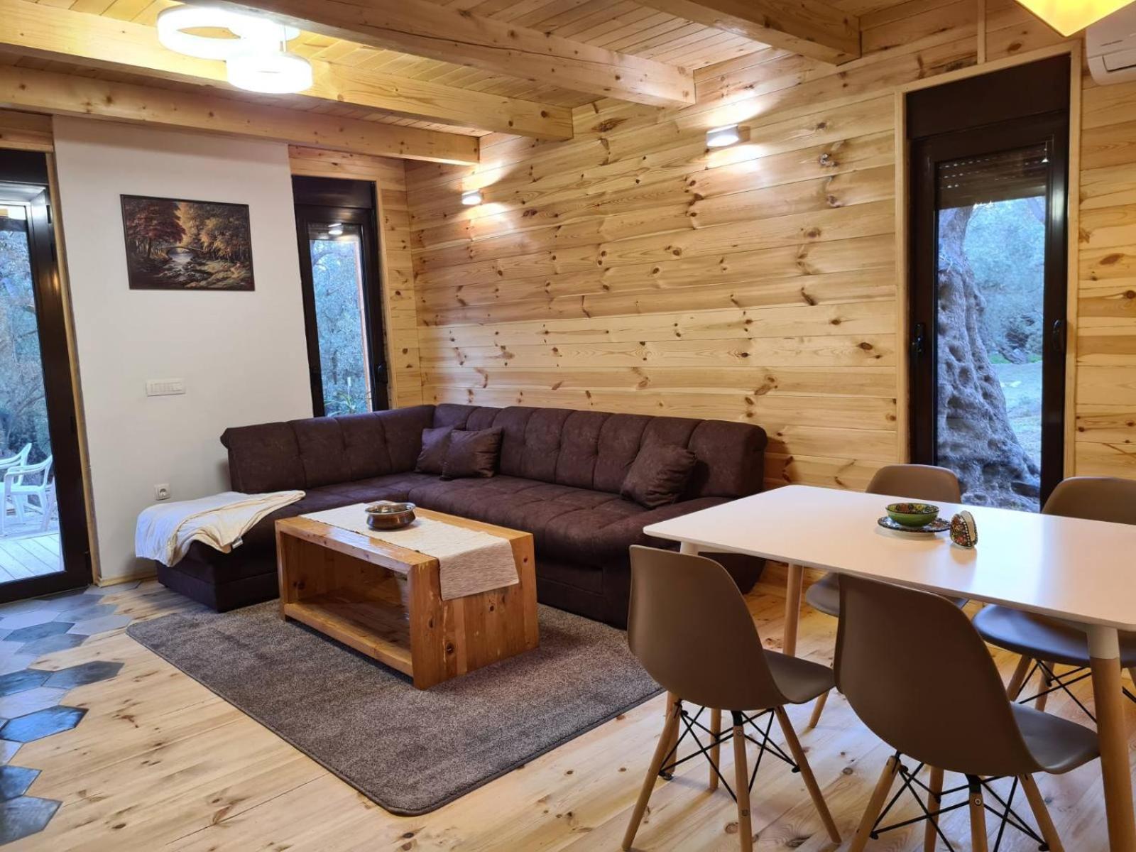 OLEA COTTAGE view 2