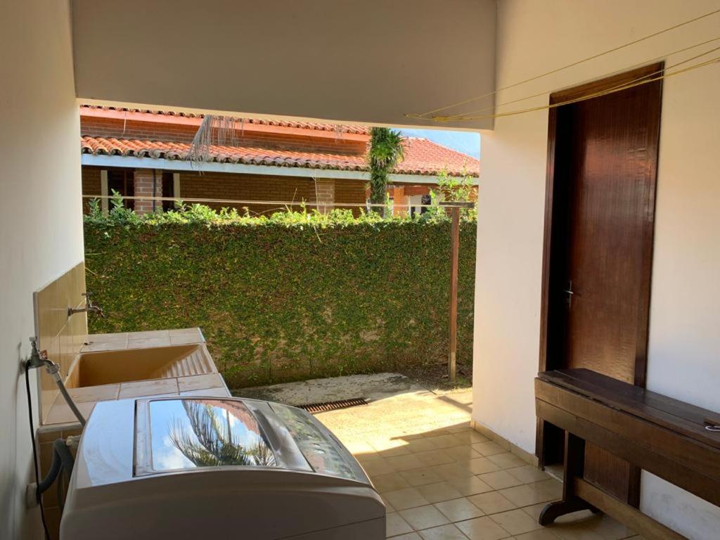 Casa perto da praia Massaguaçu e Cocanha