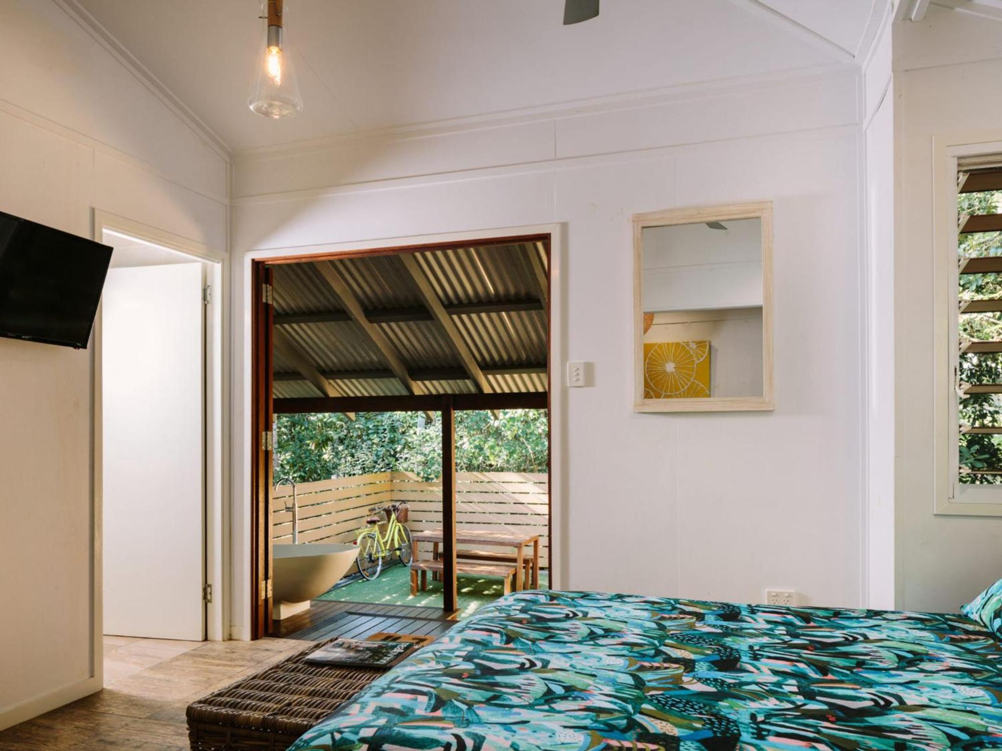The Little Bush Hut