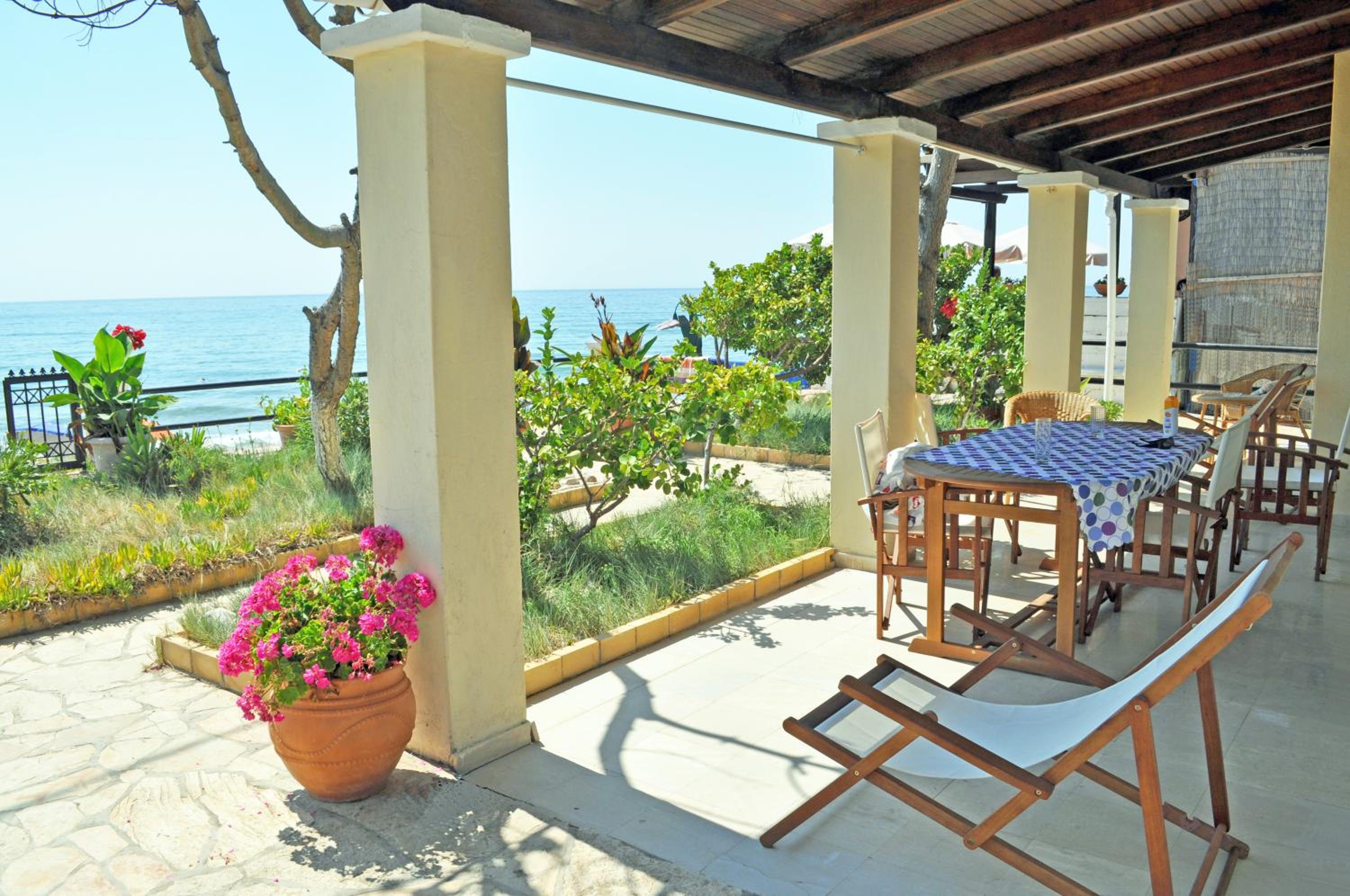 Corfu Beachfront holiday Houses Yannis on Agios Gordios beach view 5
