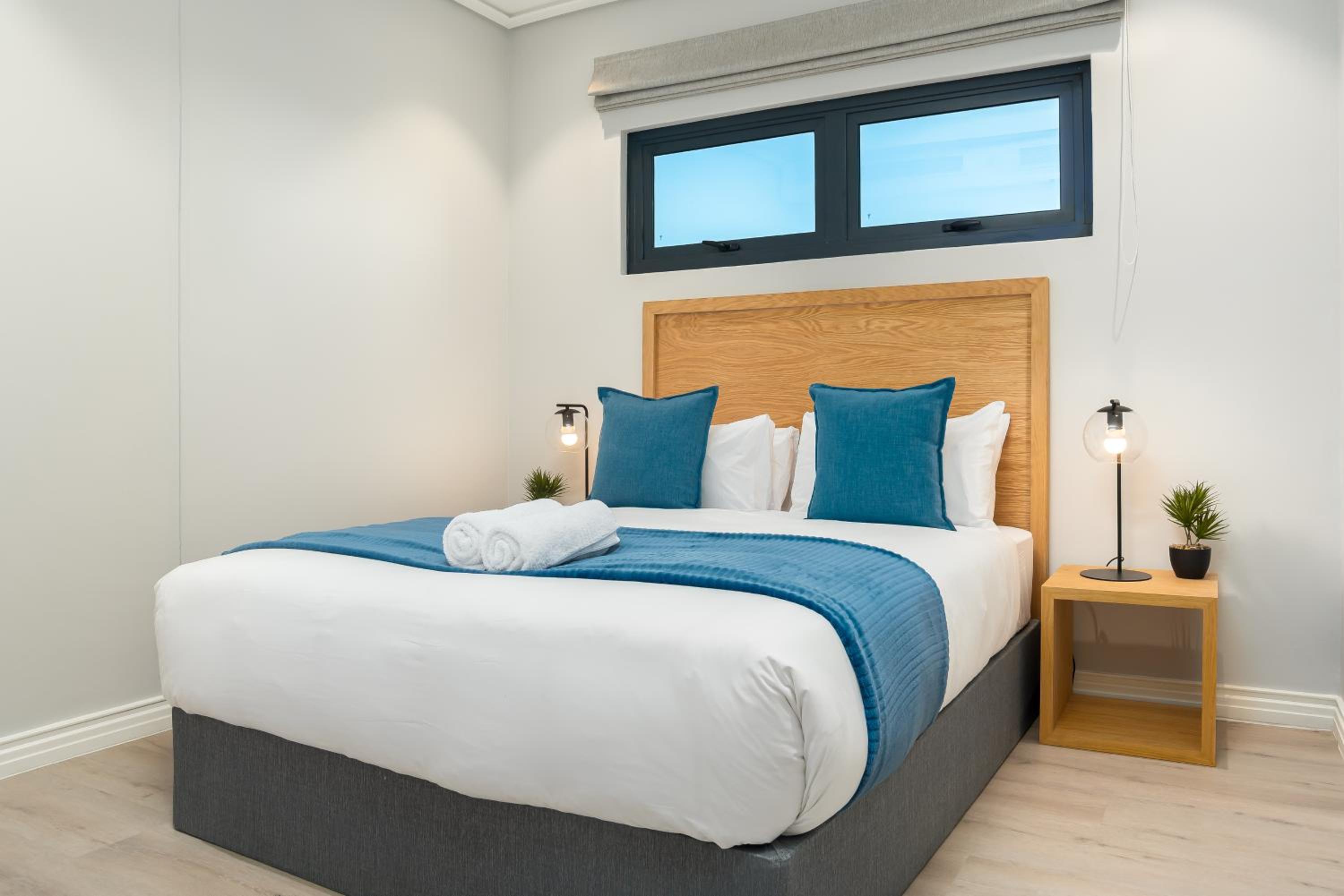 16 on Bree Luxury Apartments view 4