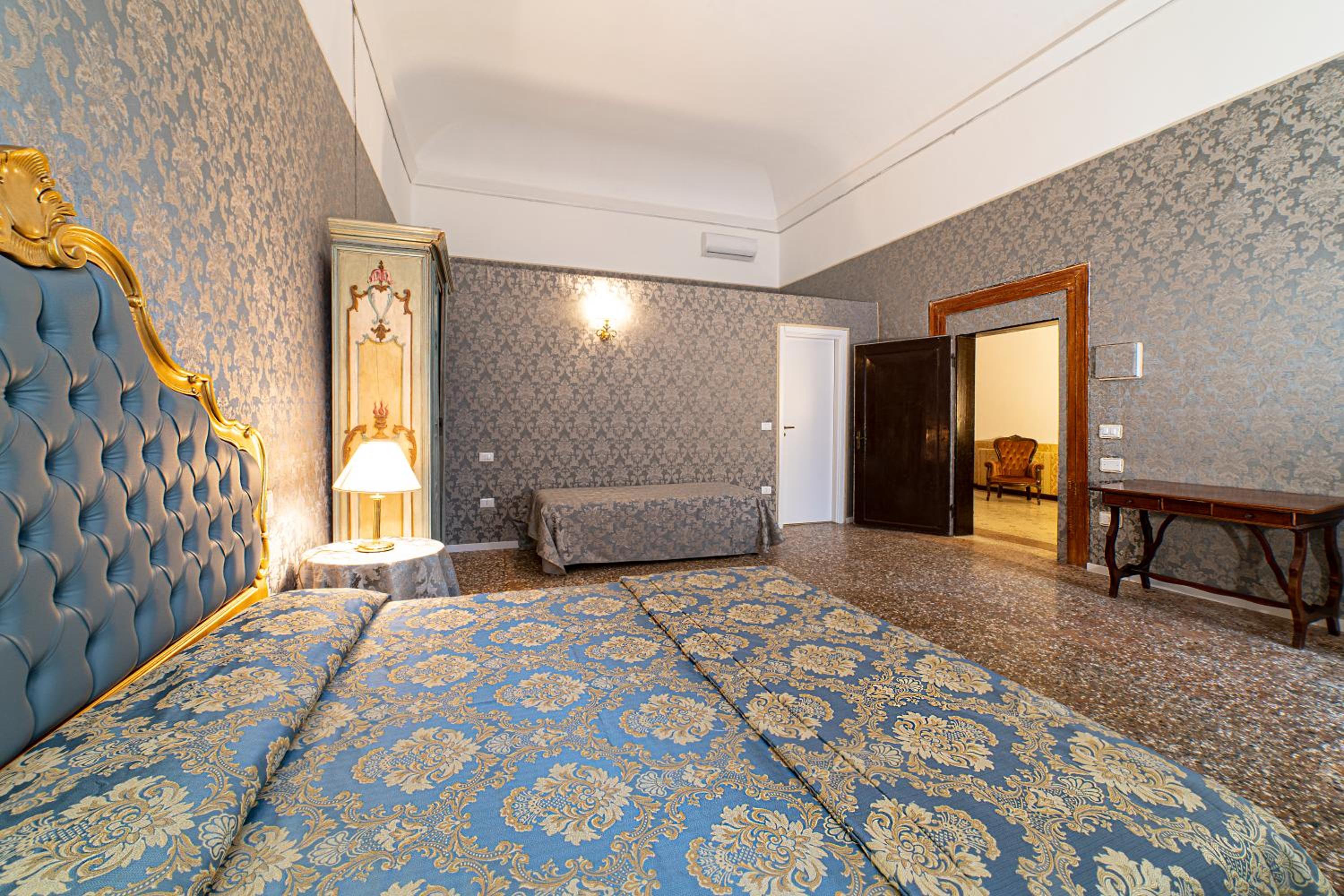 palazzo suite ducale