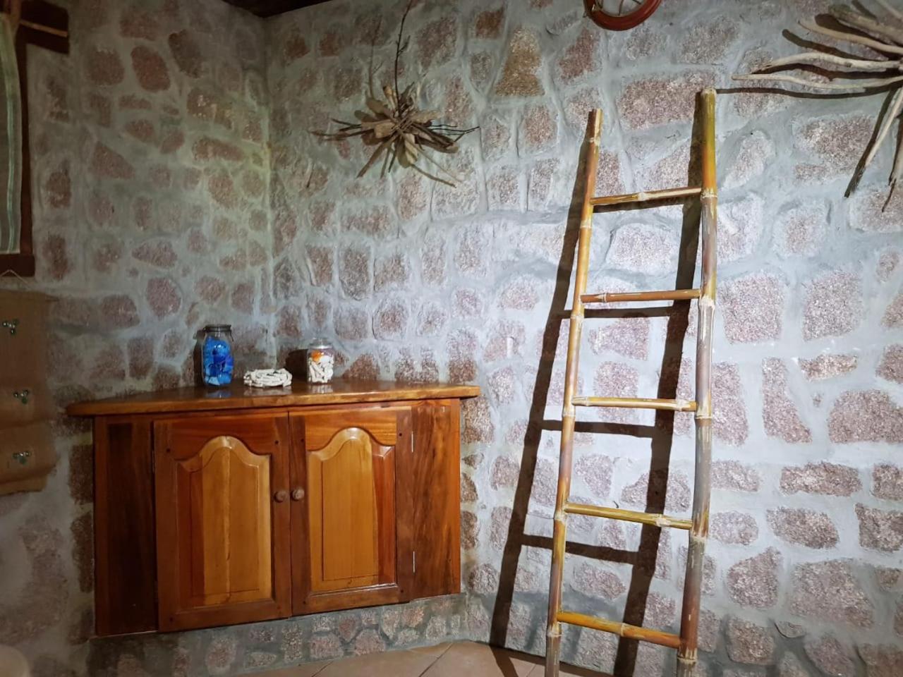 Photo 65