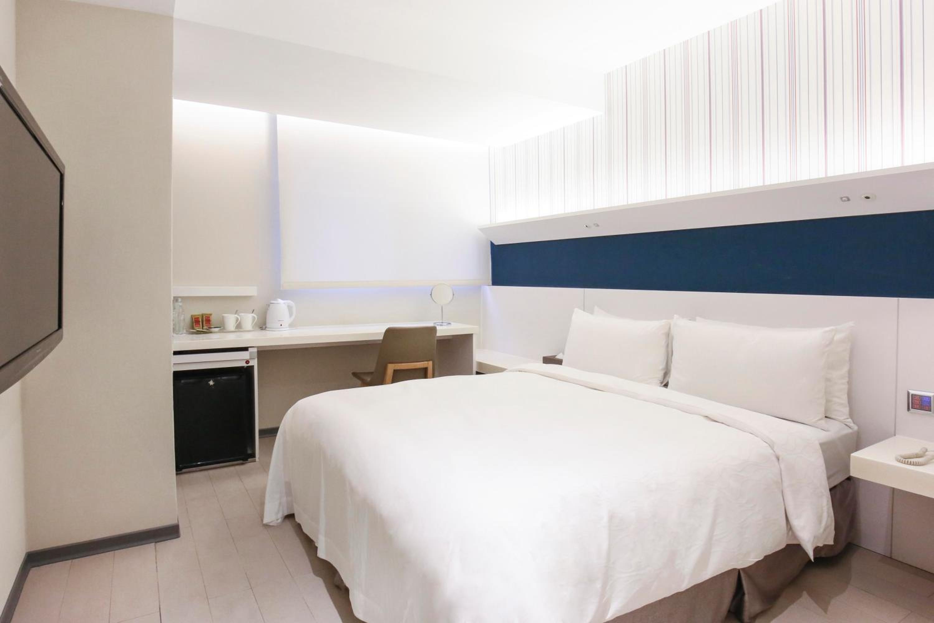 Dandy Hotel - Tianmu Branch - Image 5