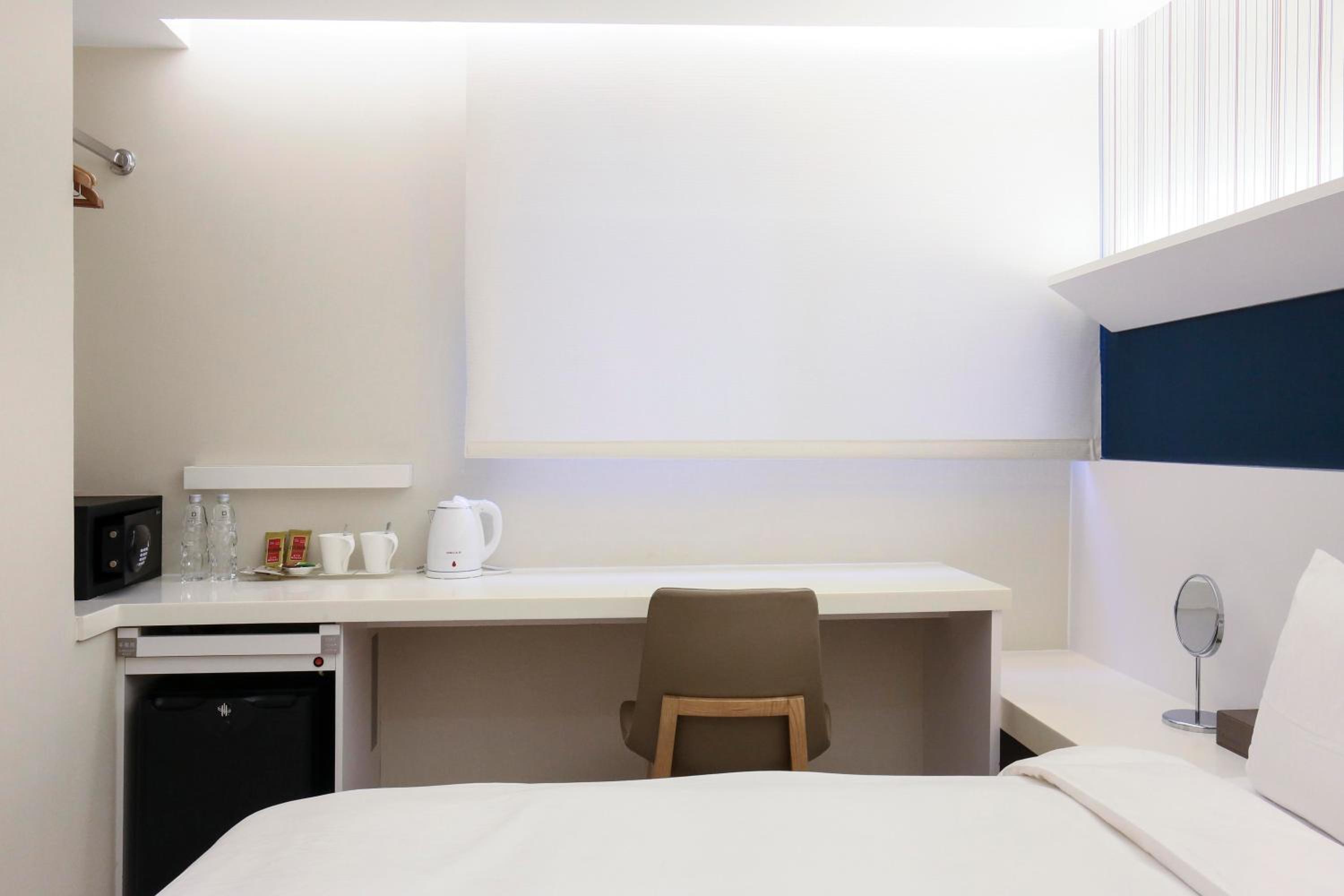 Dandy Hotel - Tianmu Branch - Image 4