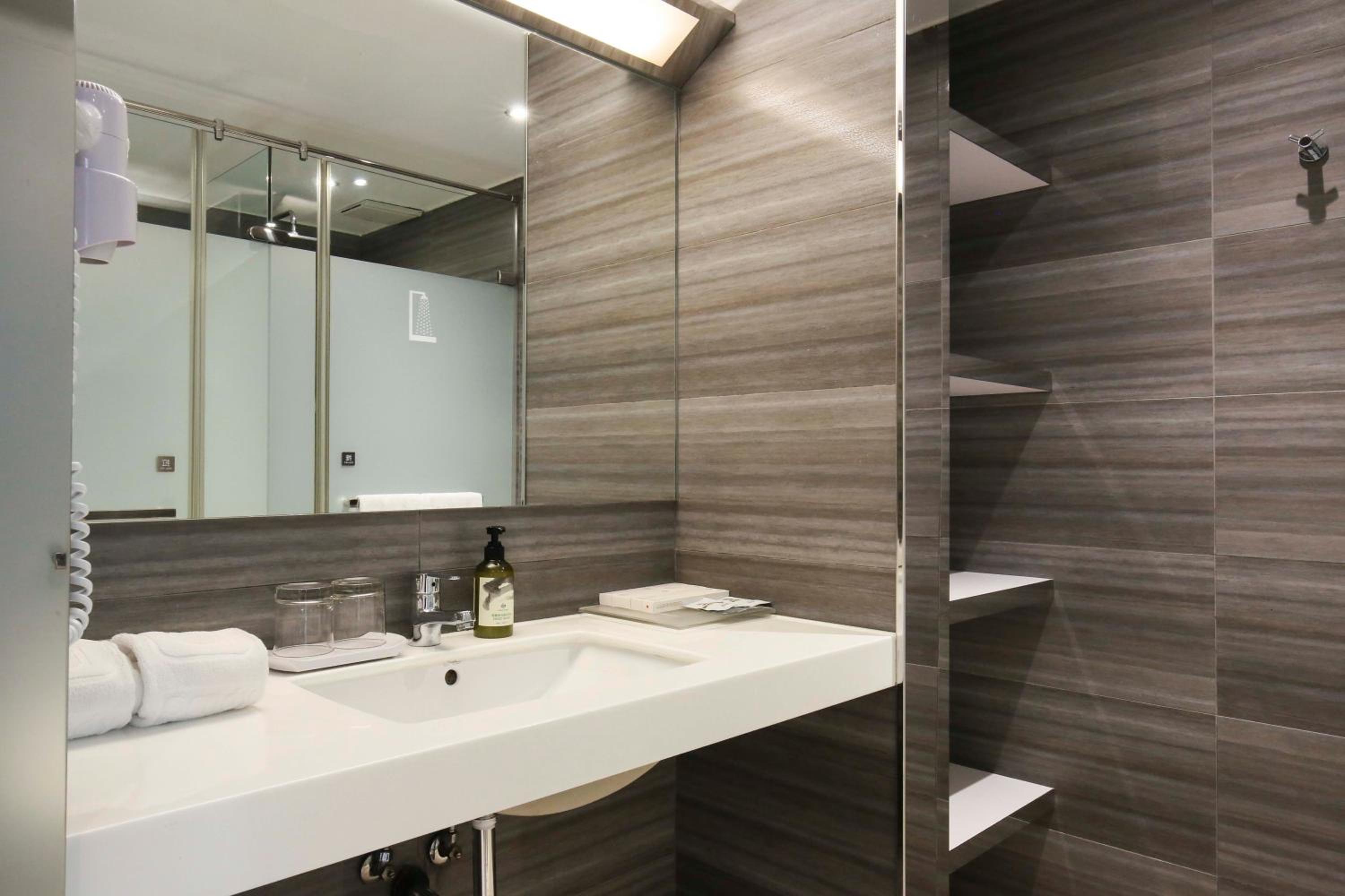 Dandy Hotel - Tianmu Branch - Image 3