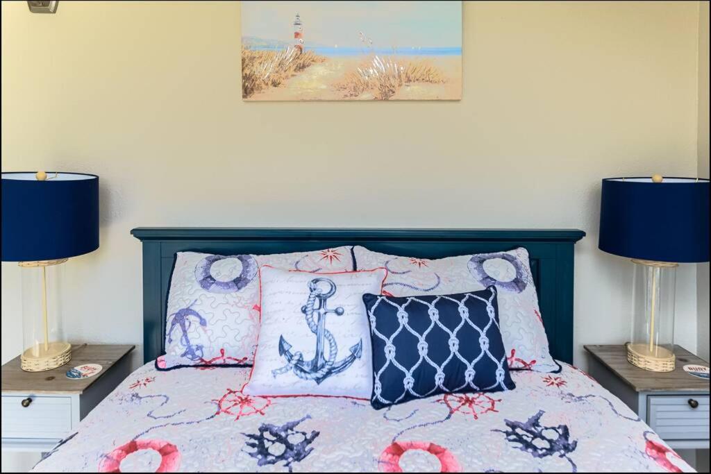 Hear the Surf at Pacific Surf Condo view 5