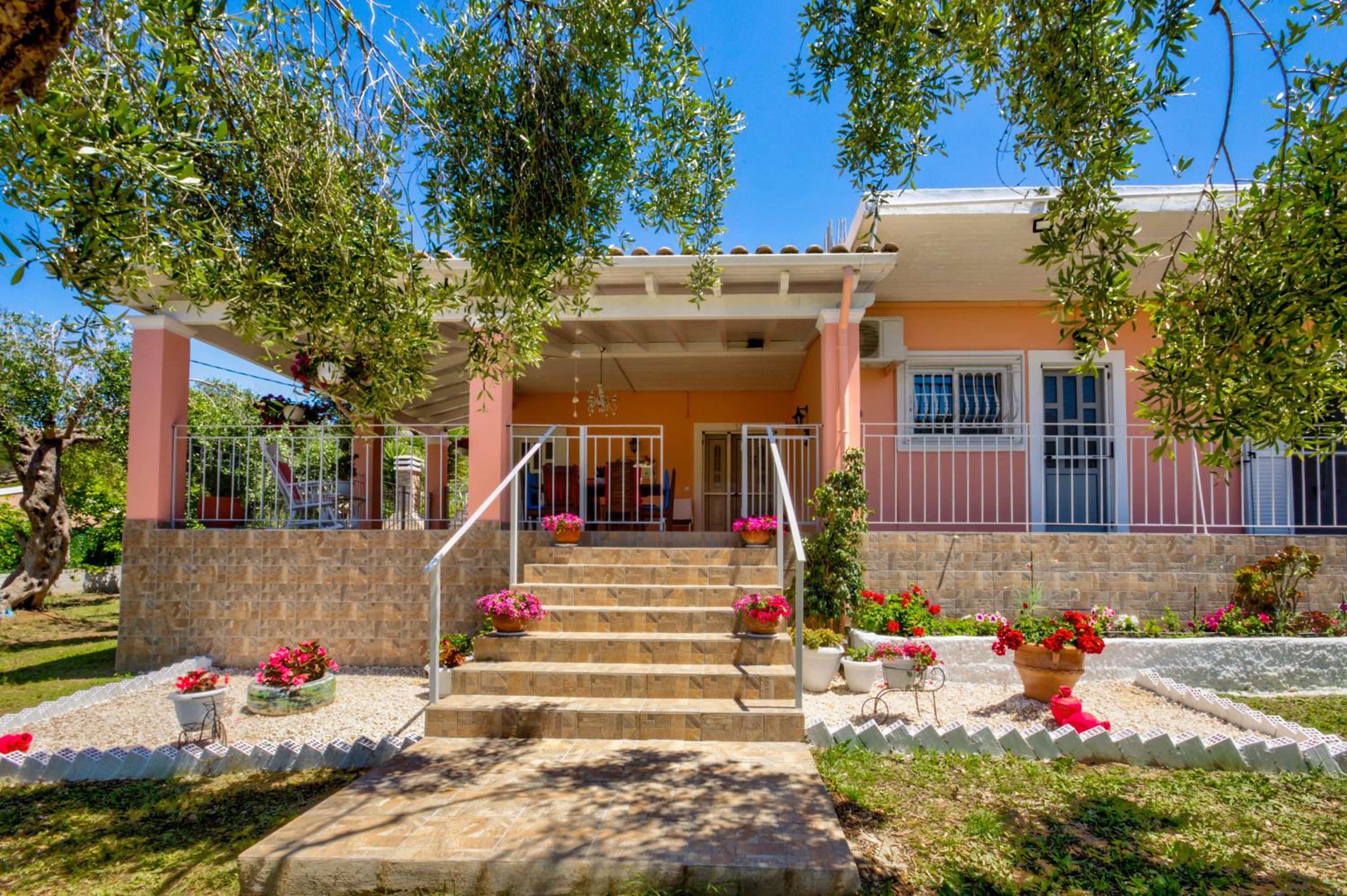 Villazia Exclusive Estate