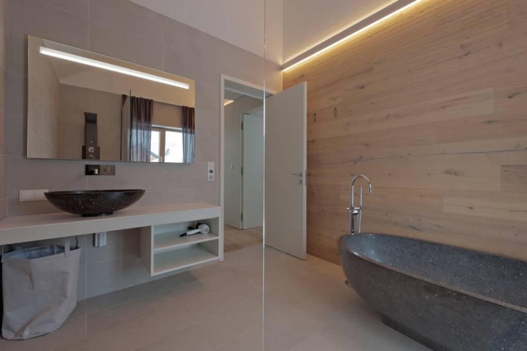 Exclusive Alpenlodge ski in ski out Galsterberg