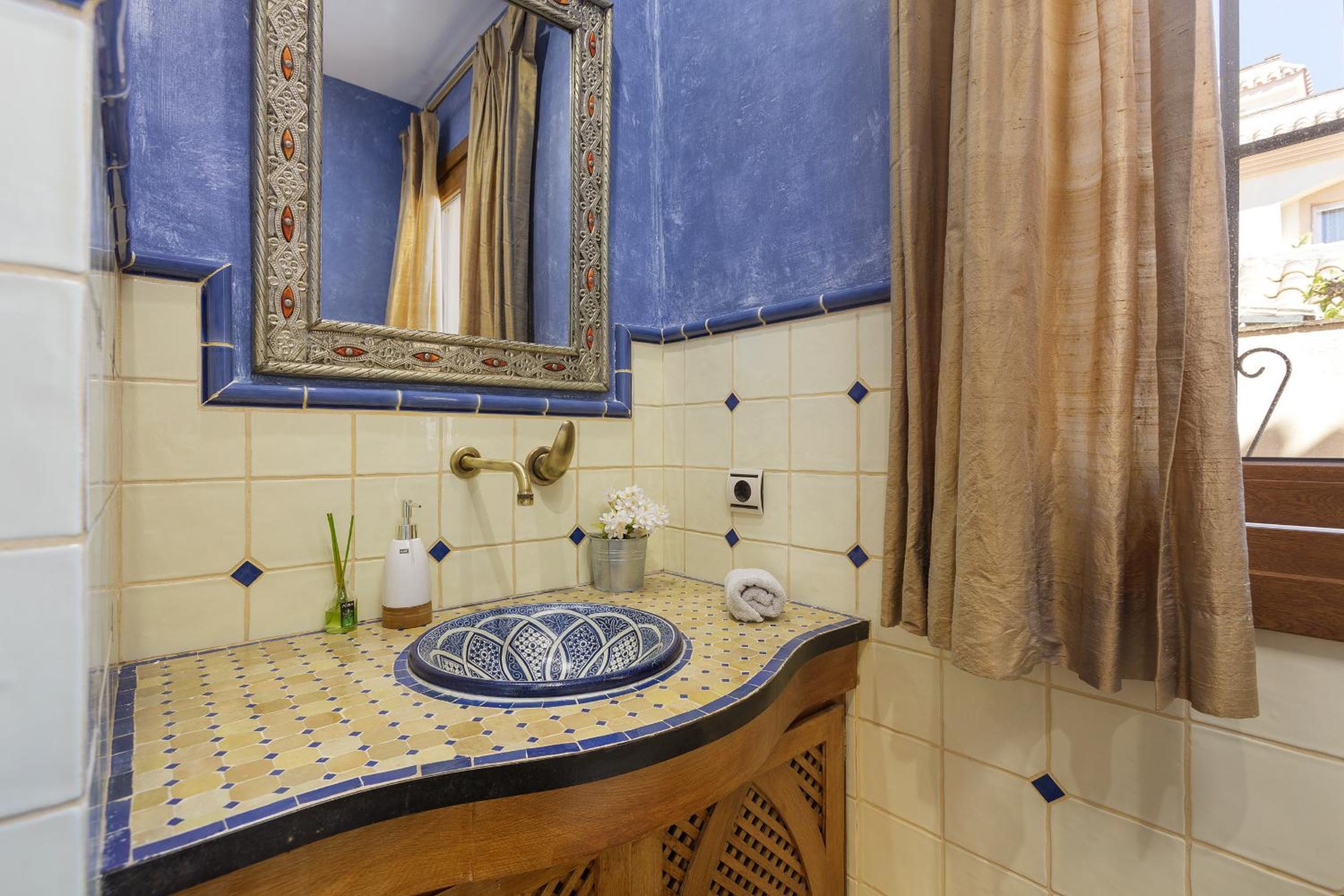 Marbella Vacations - Villa Magnolia - Property Image 12