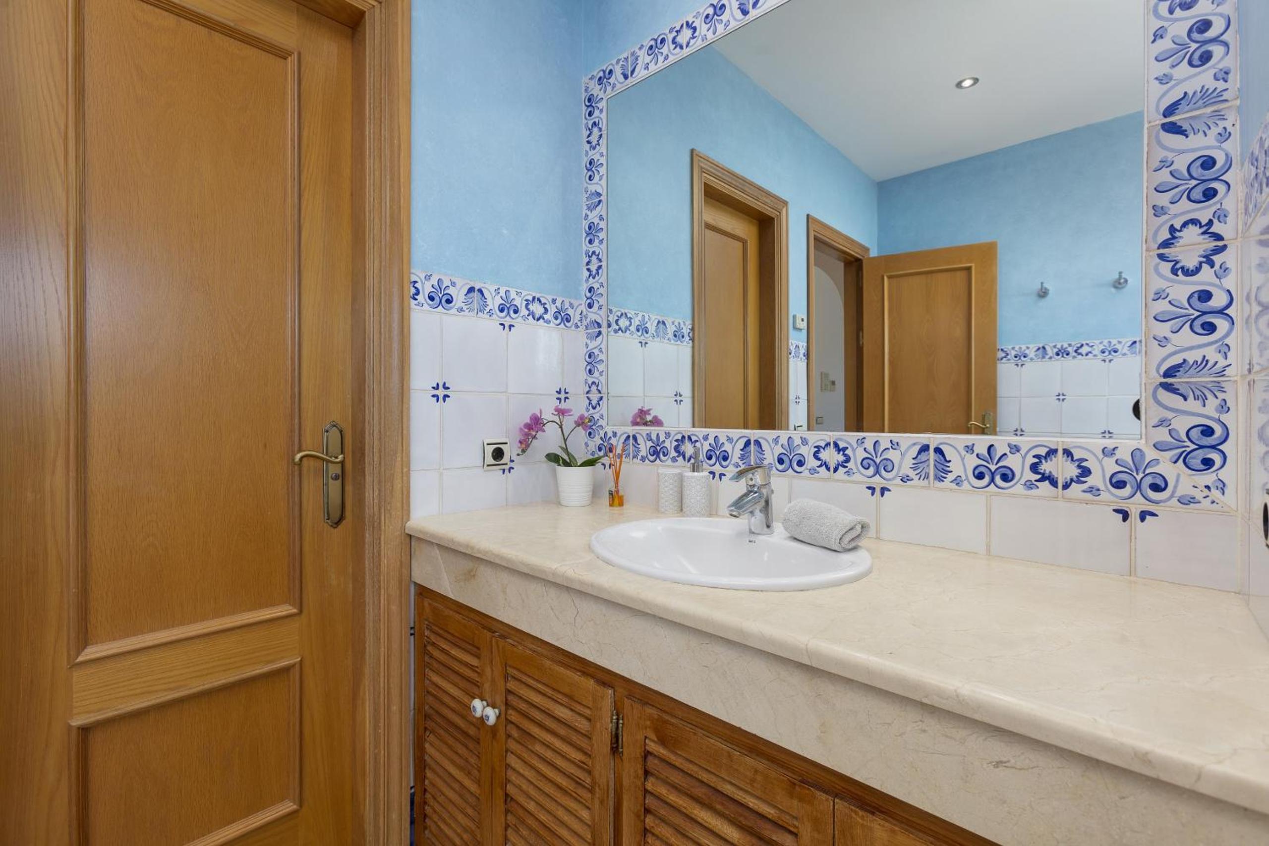 Marbella Vacations - Villa Magnolia - Property Image 10
