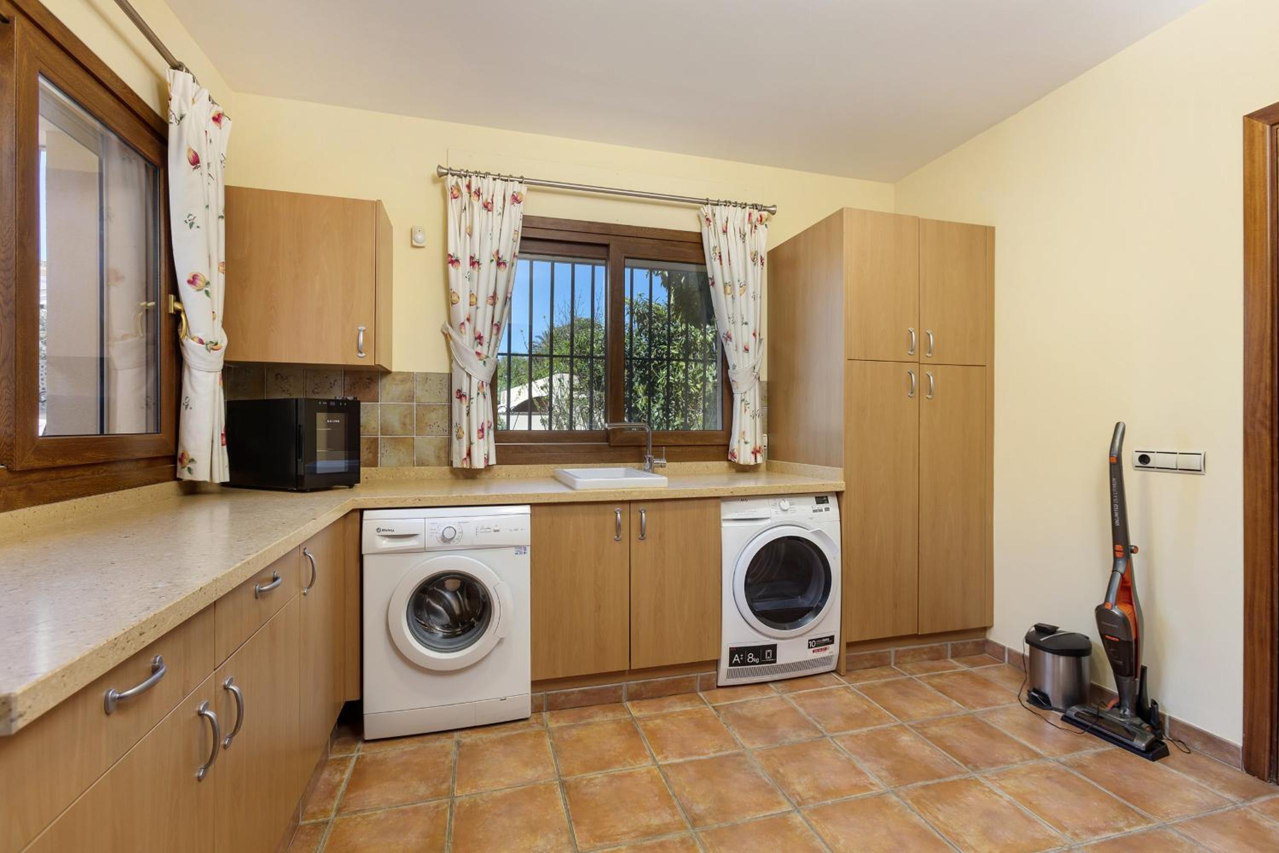 Marbella Vacations - Villa Magnolia - Property Image 14