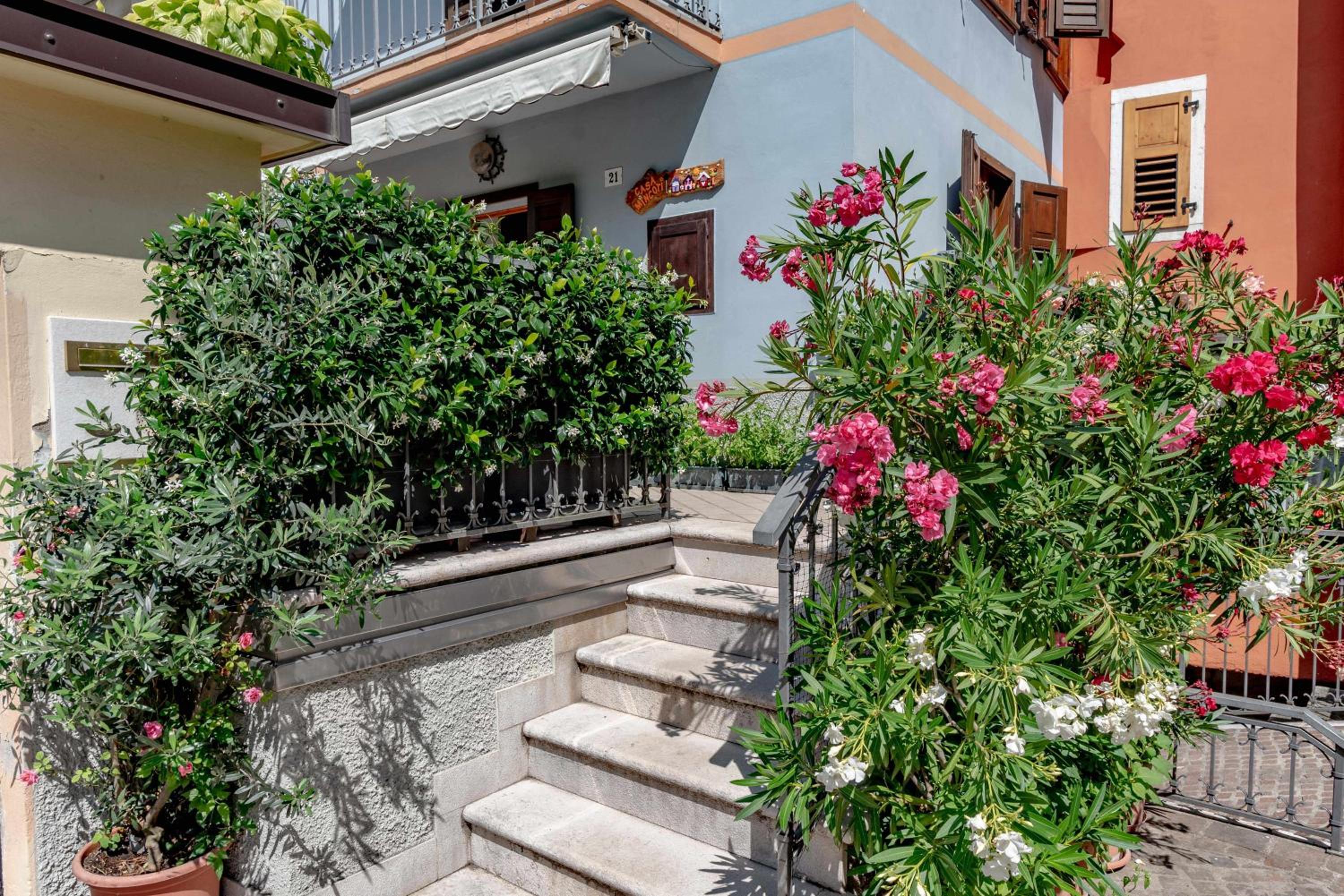 Casa Mincoti Piazza Terragnolo OSPITAR view 2