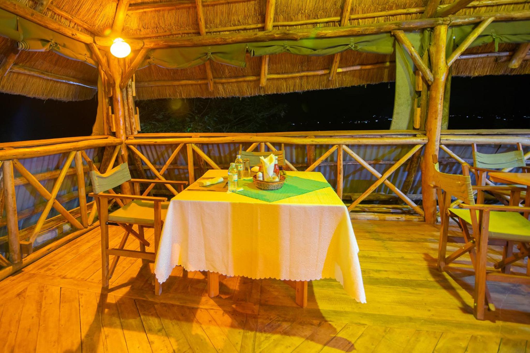 Engiri Game Lodge and Campsite