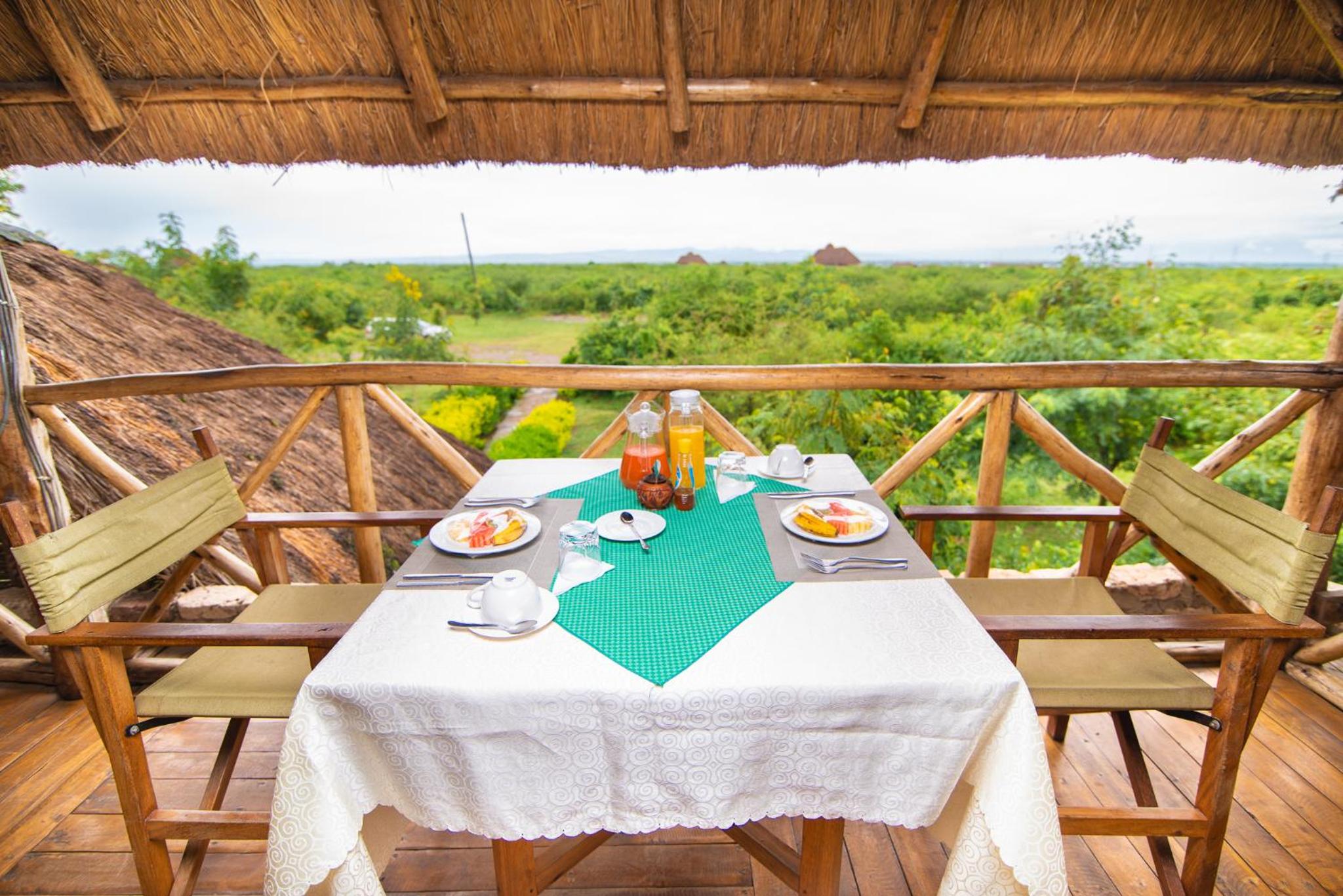 Engiri Game Lodge and Campsite