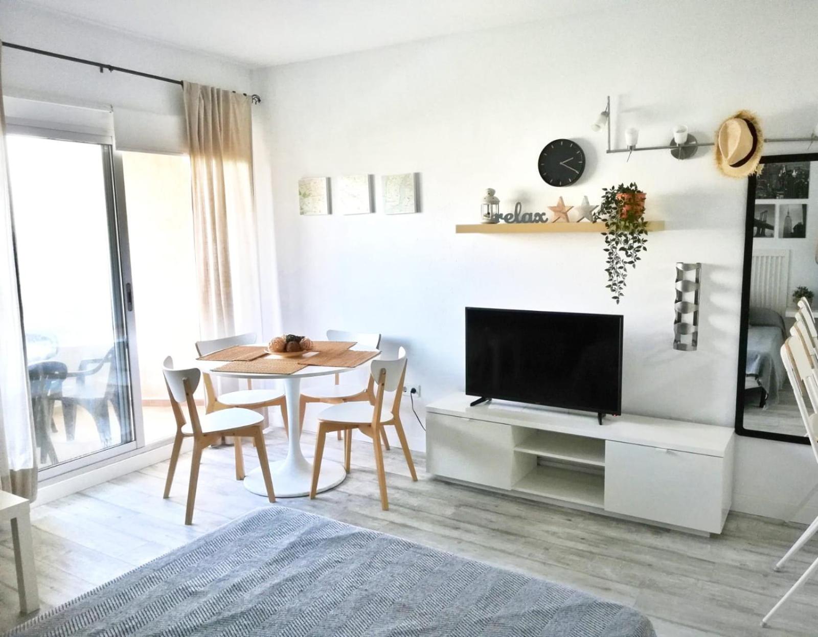 Benal Beach Holidays