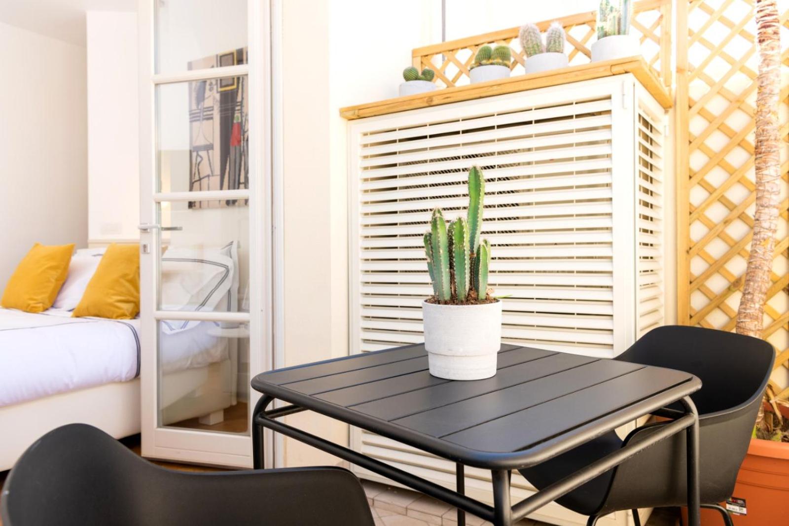 Leopoldo Rooms en Cagliari — balance & terrace
