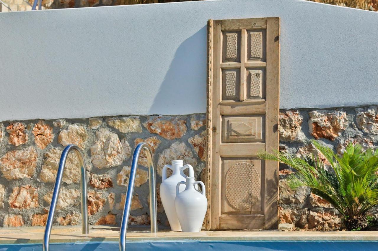 Kale Suites, heated pool in winter, adults only - Image 53