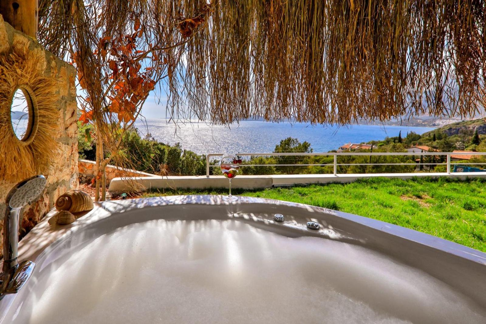 Kale Suites, heated pool in winter, adults only - Image 45