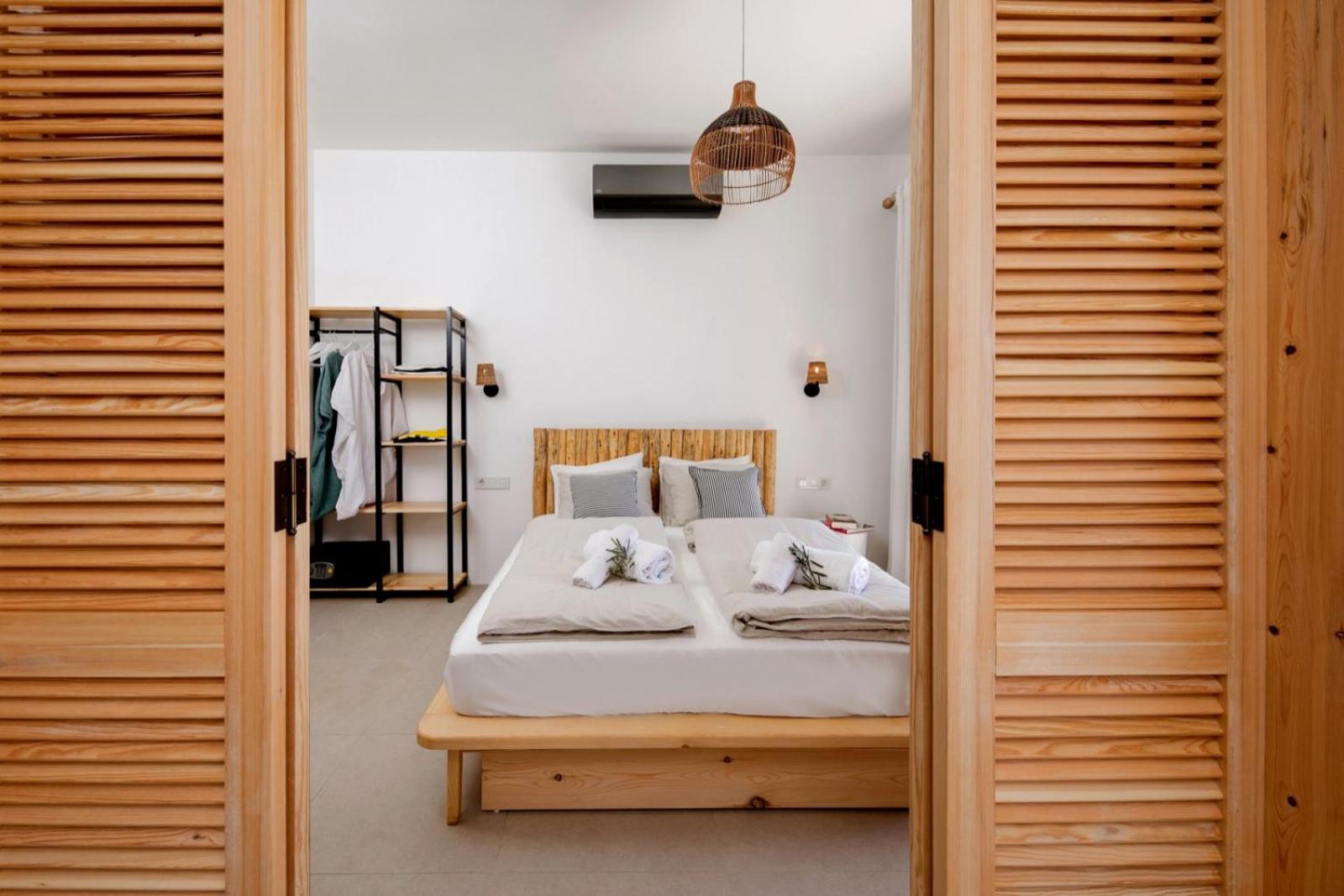 Kale Suites, heated pool in winter, adults only - Image 24