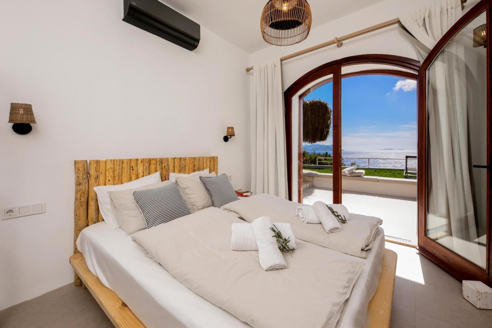 Kale Suites, heated pool in winter, adults only - Image 23