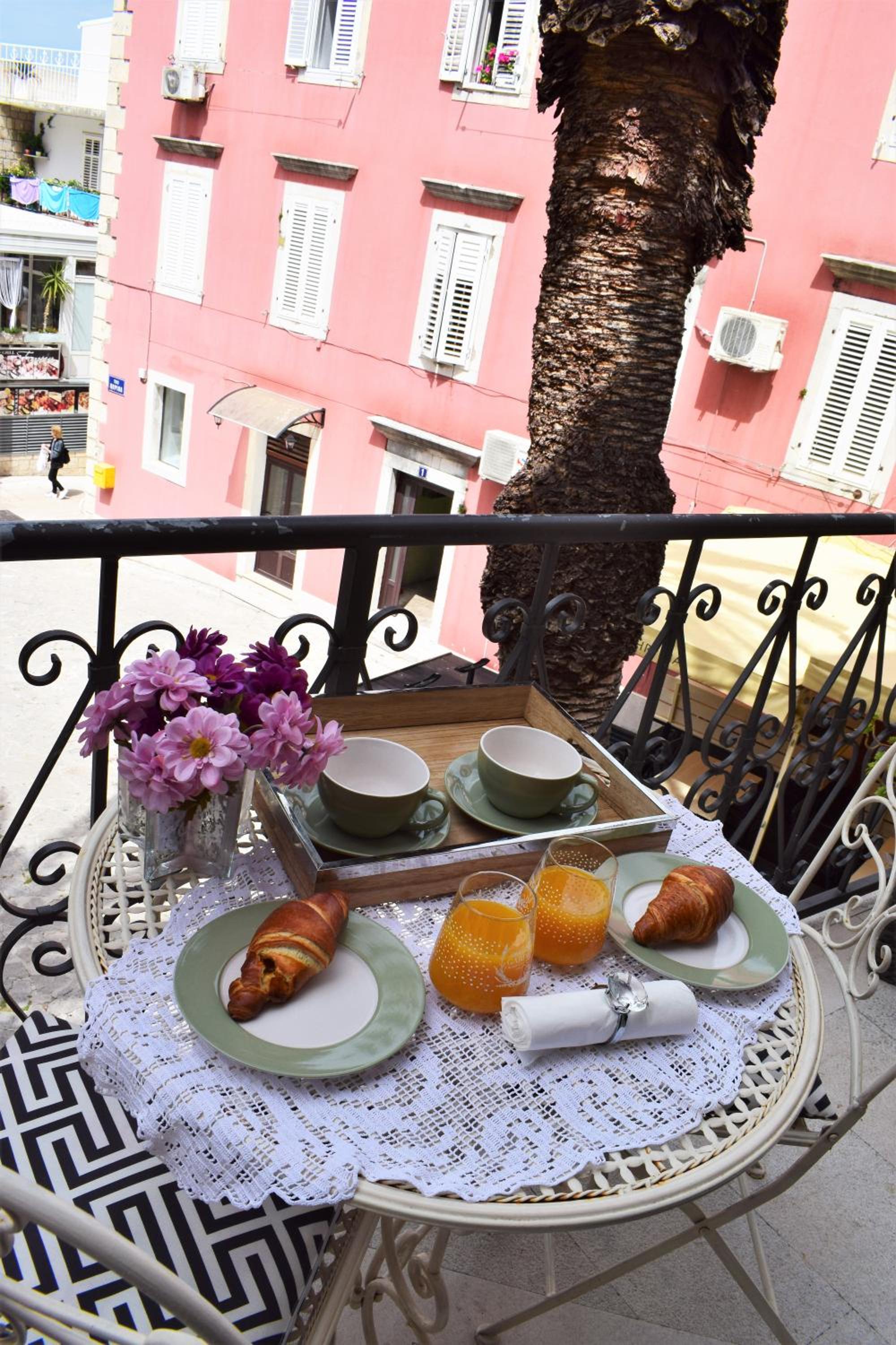 Apartment Adriatica City view 3