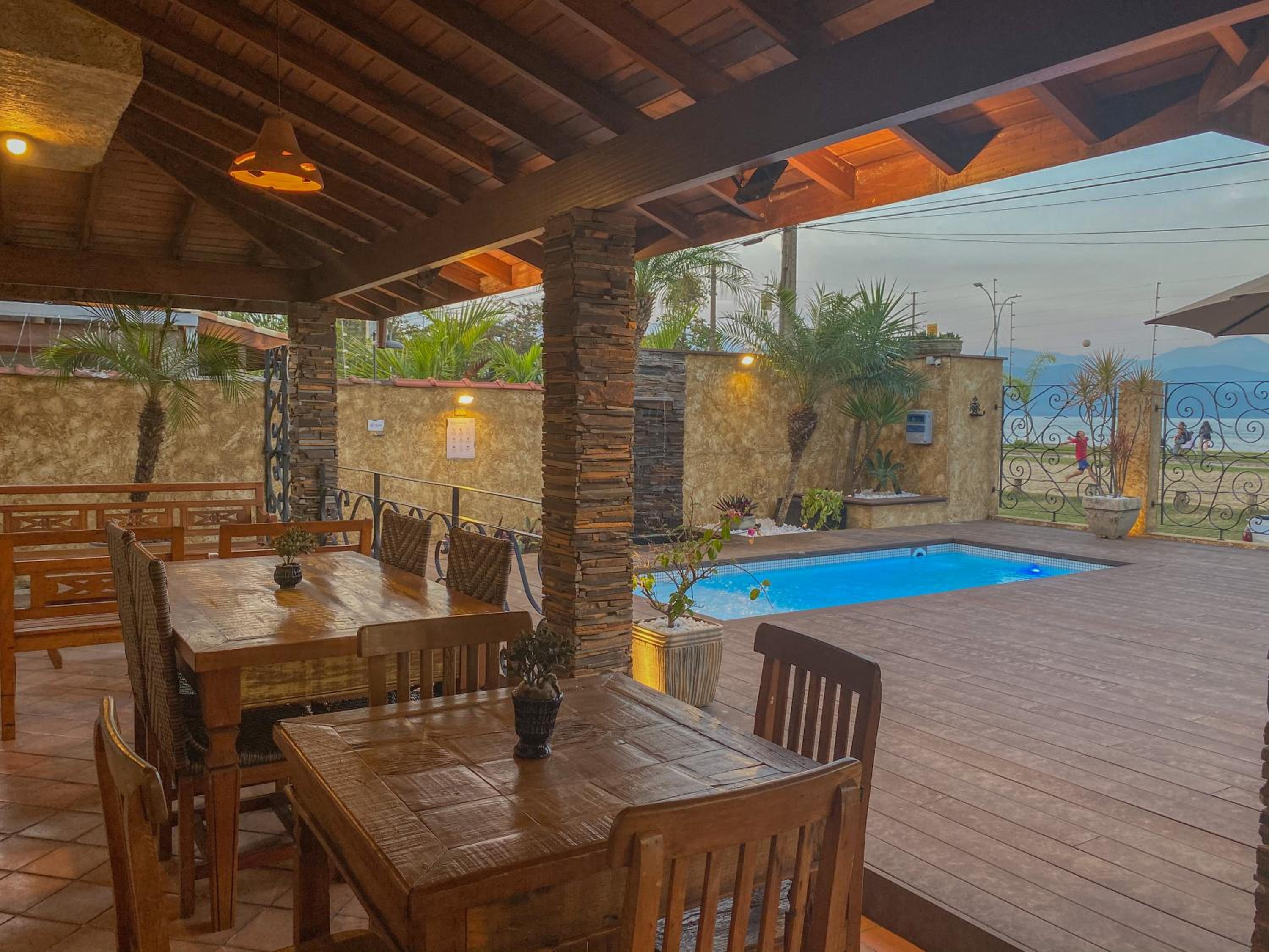Casa Melville Hospedagem - Sua Casa de Alto Padrão no Coração de Ubatuba!