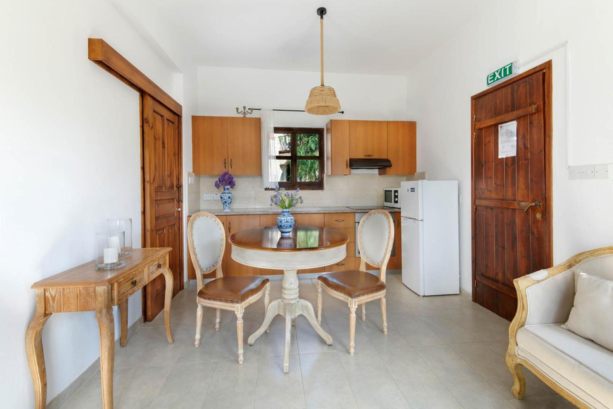Meleni Cottage Houses