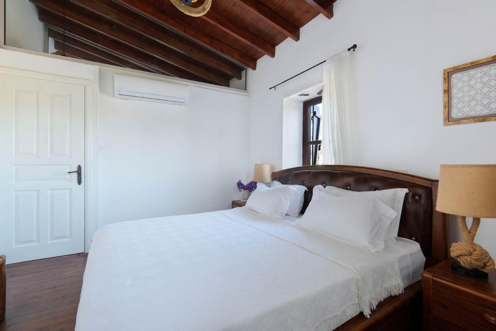Meleni Cottage Houses