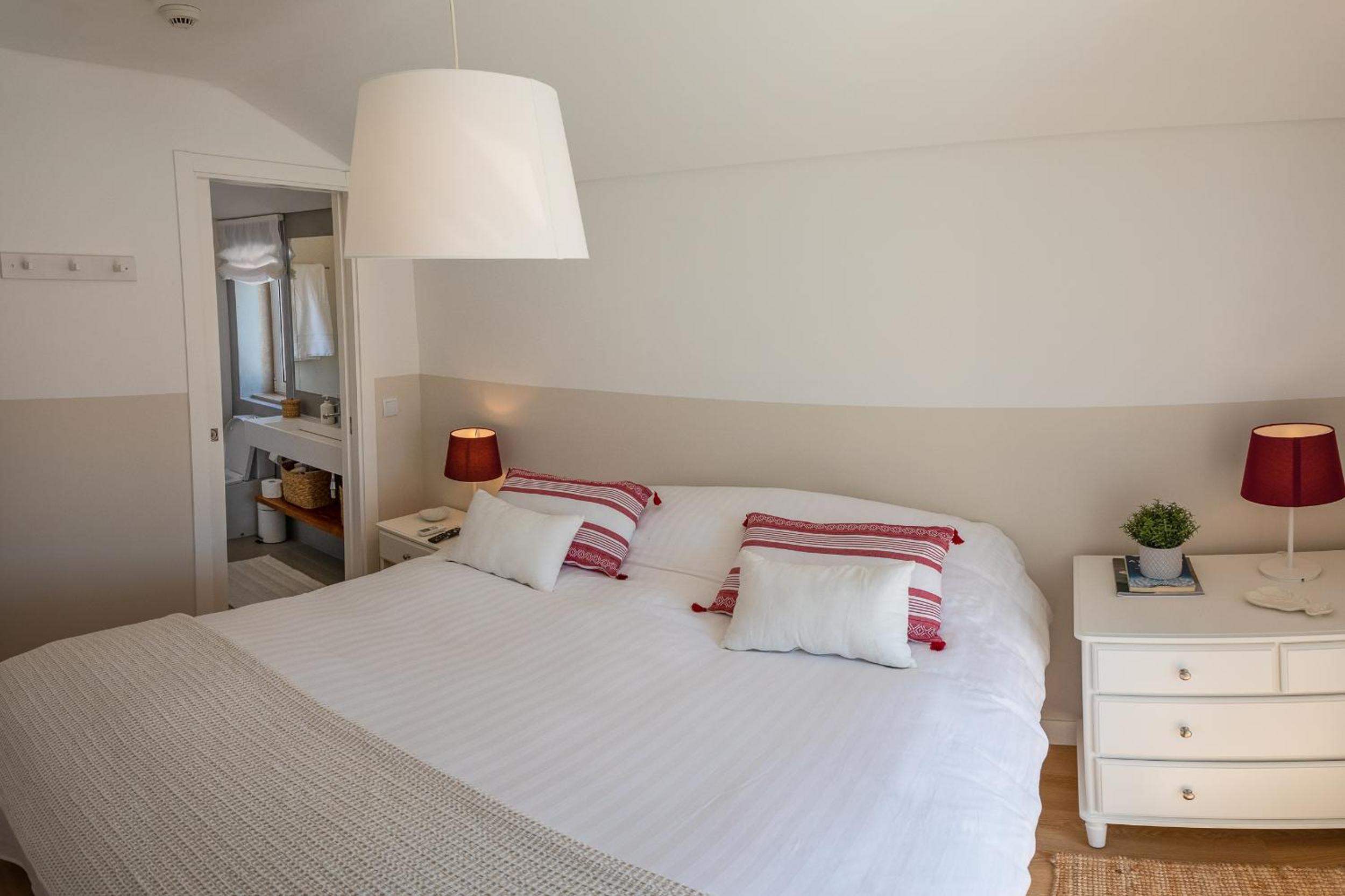 Parati Apartments